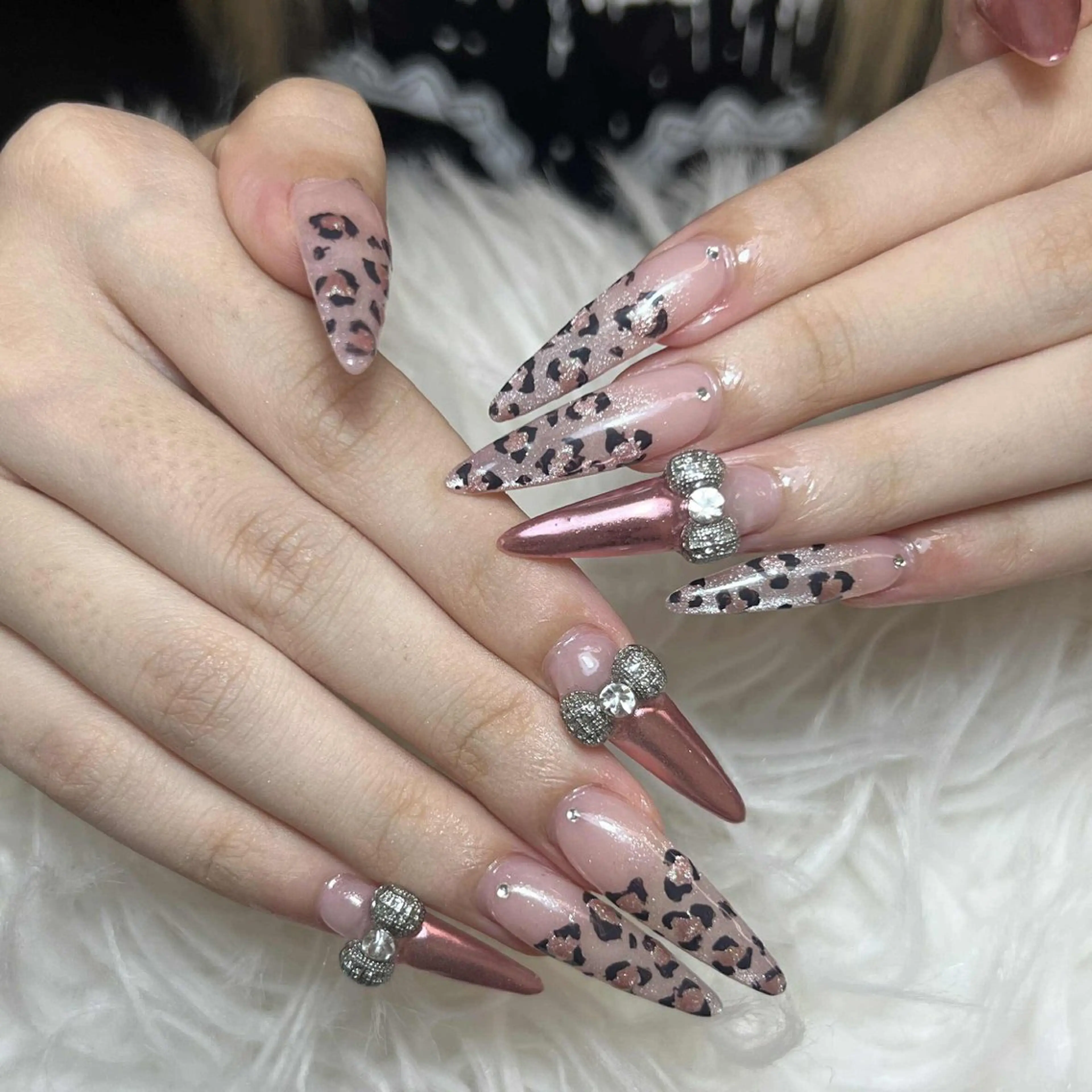 ネイル ハンドネイル ハンドケア Anh Nail 歌舞伎町のネイルデザイン