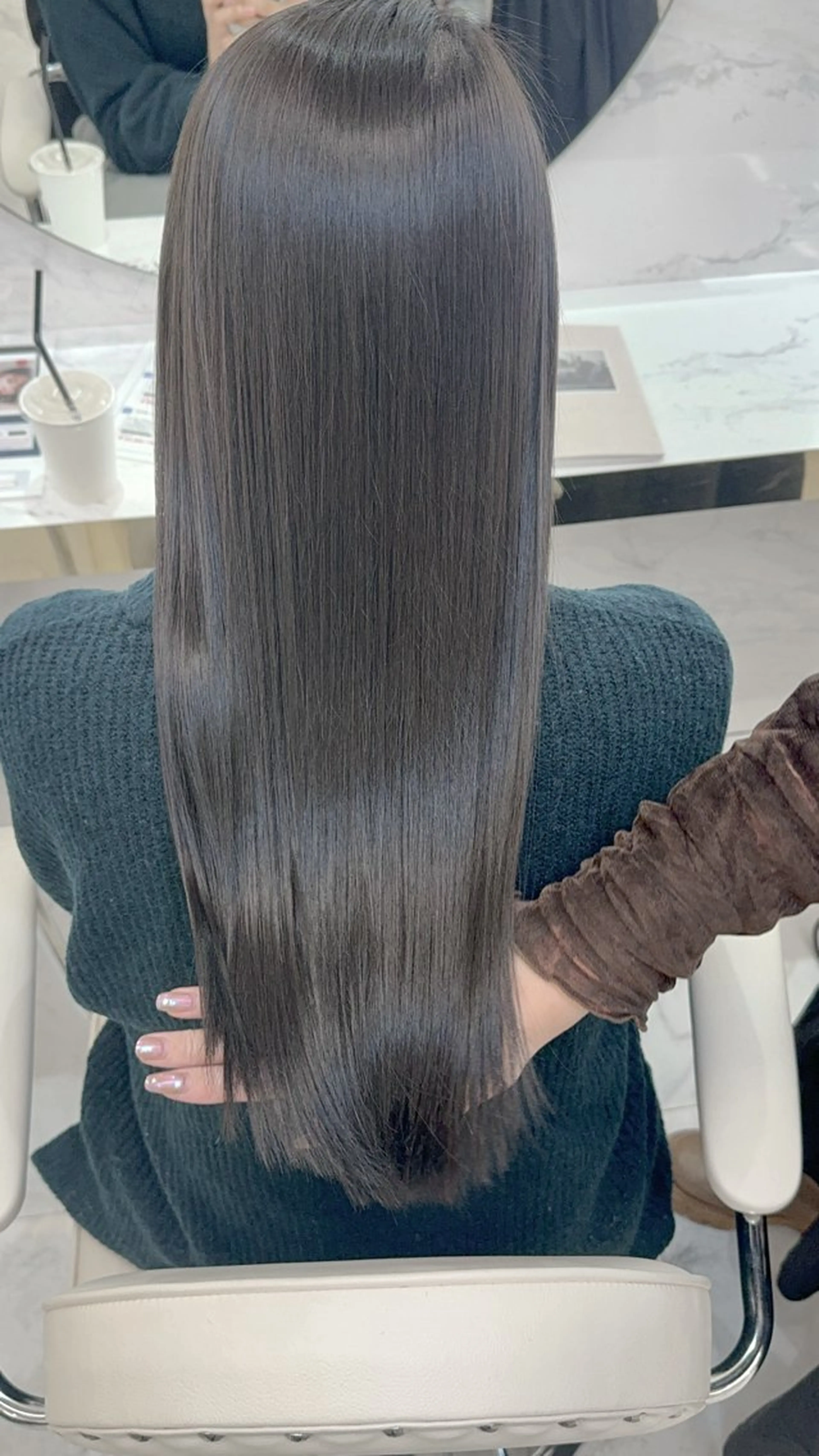 ロング カット ヘアカラー 縮毛矯正 トリートメント シンタニ ナオトのヘアスタイル