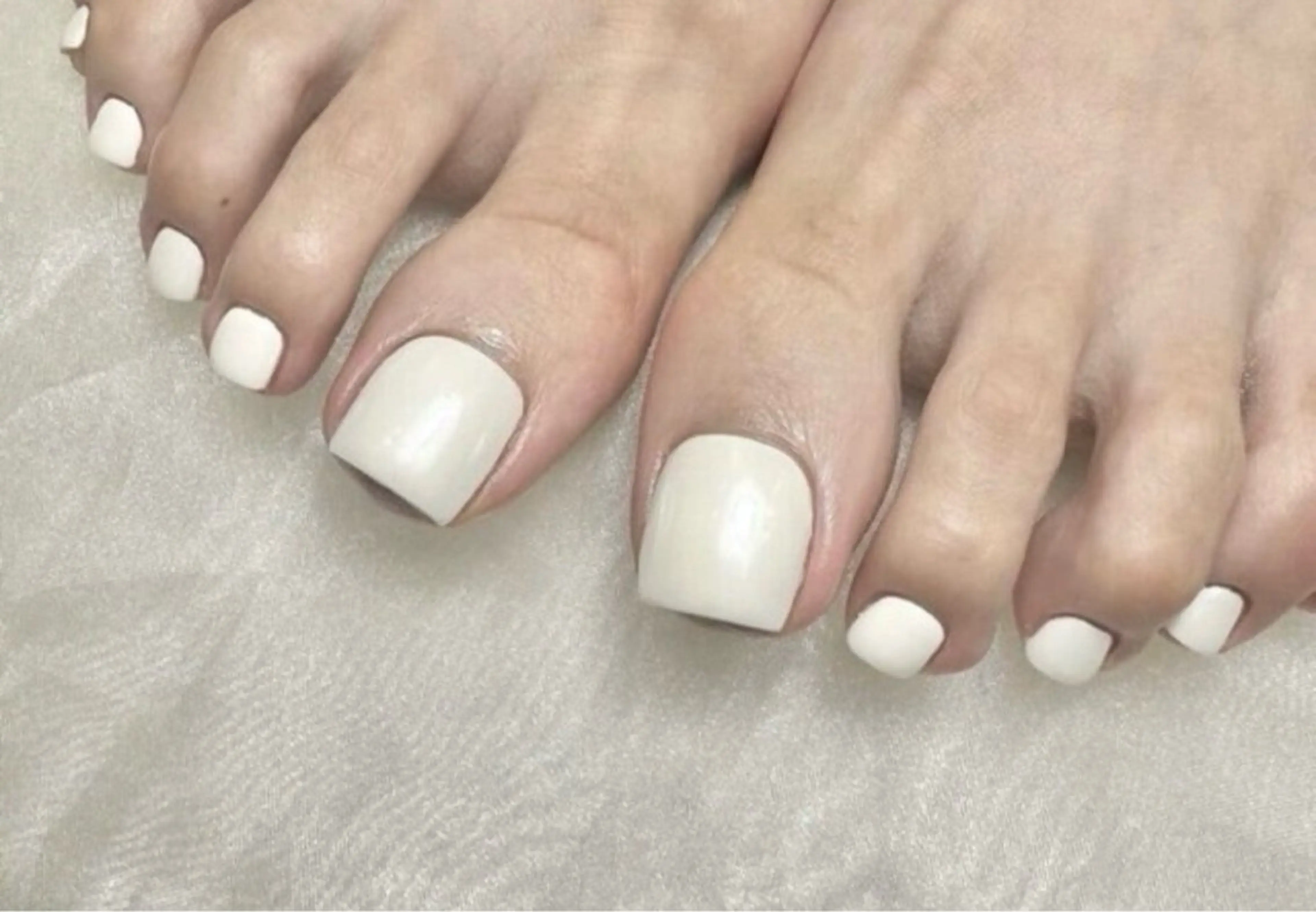 ネイル 唐牛 瑠海のネイルデザイン