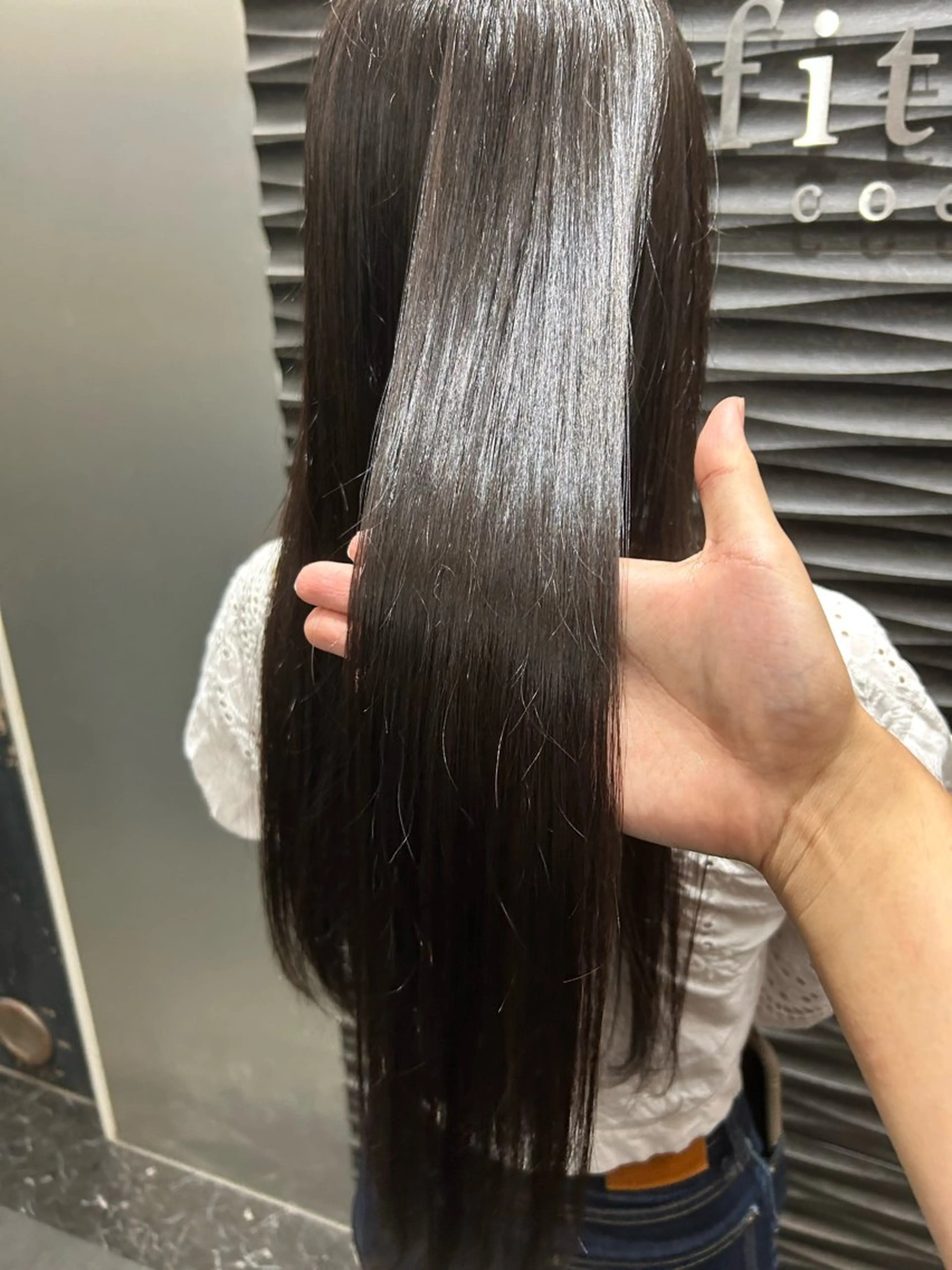 ロング 縮毛矯正 福田 康貴のヘアスタイル
