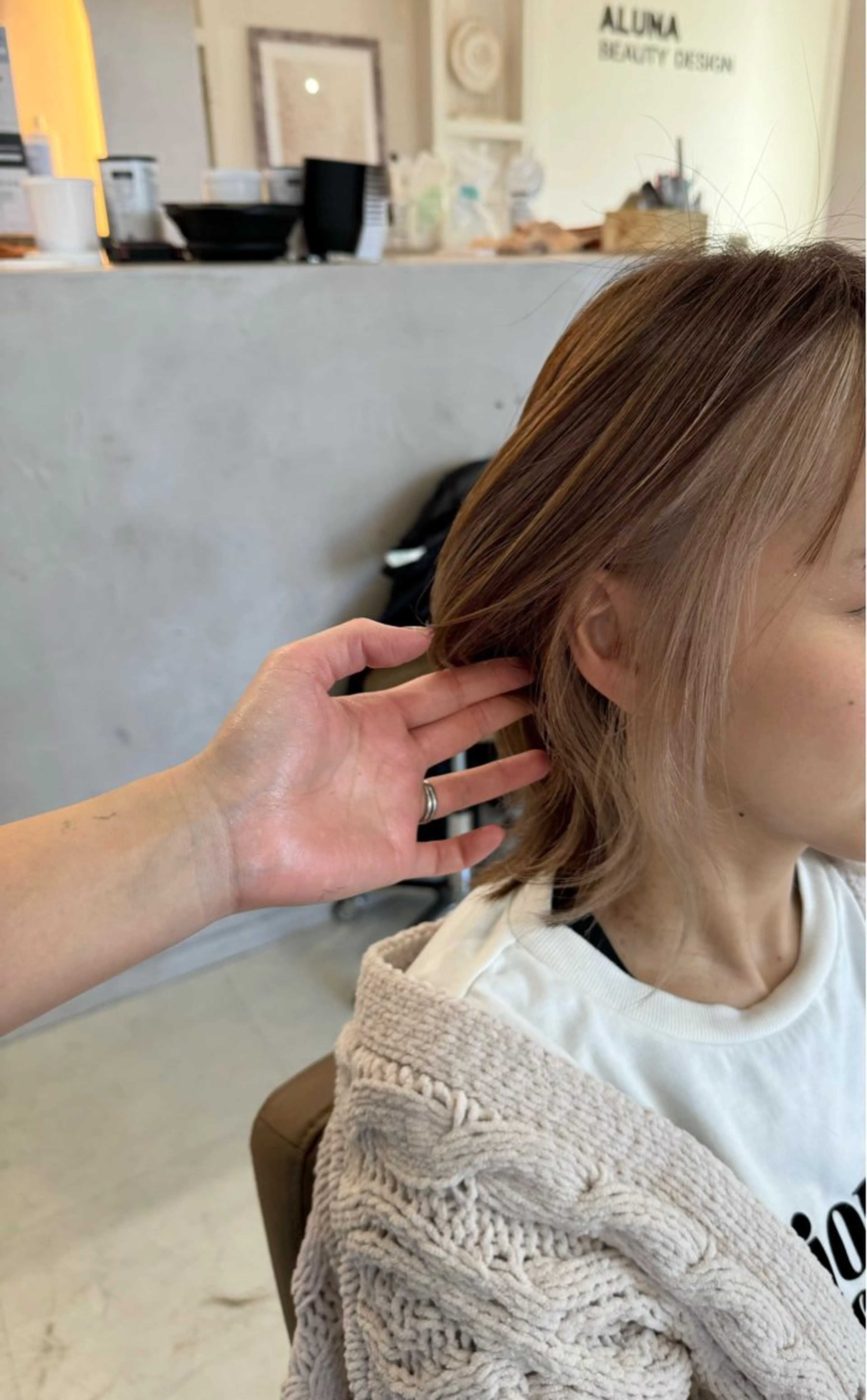 ショート ヘアカラー アルーナビューティデザイン所属・鈴木 妃帆未のヘアスタイル
