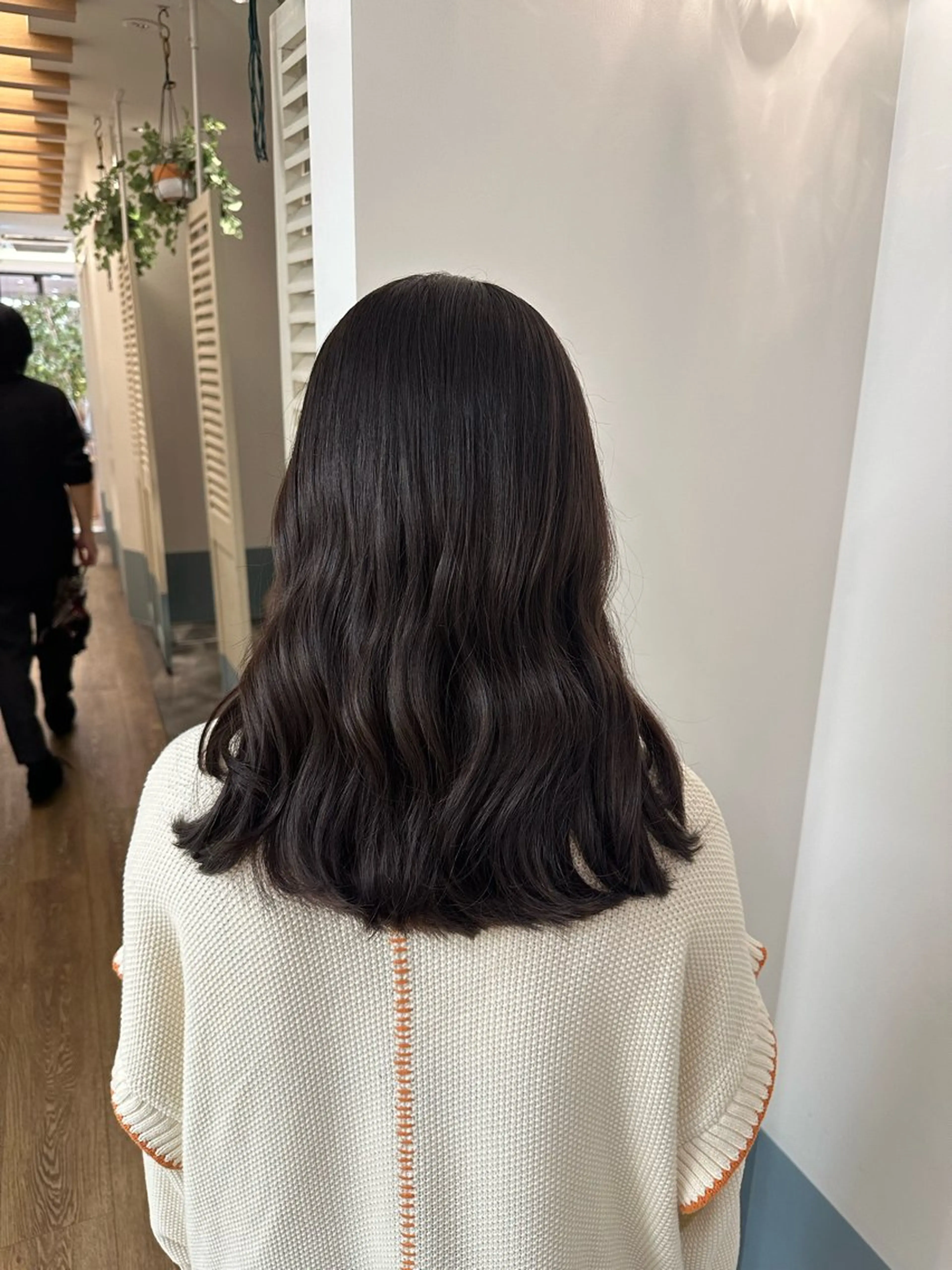 ロング カラー ベージュカラー 安丸 結夏のヘアスタイル