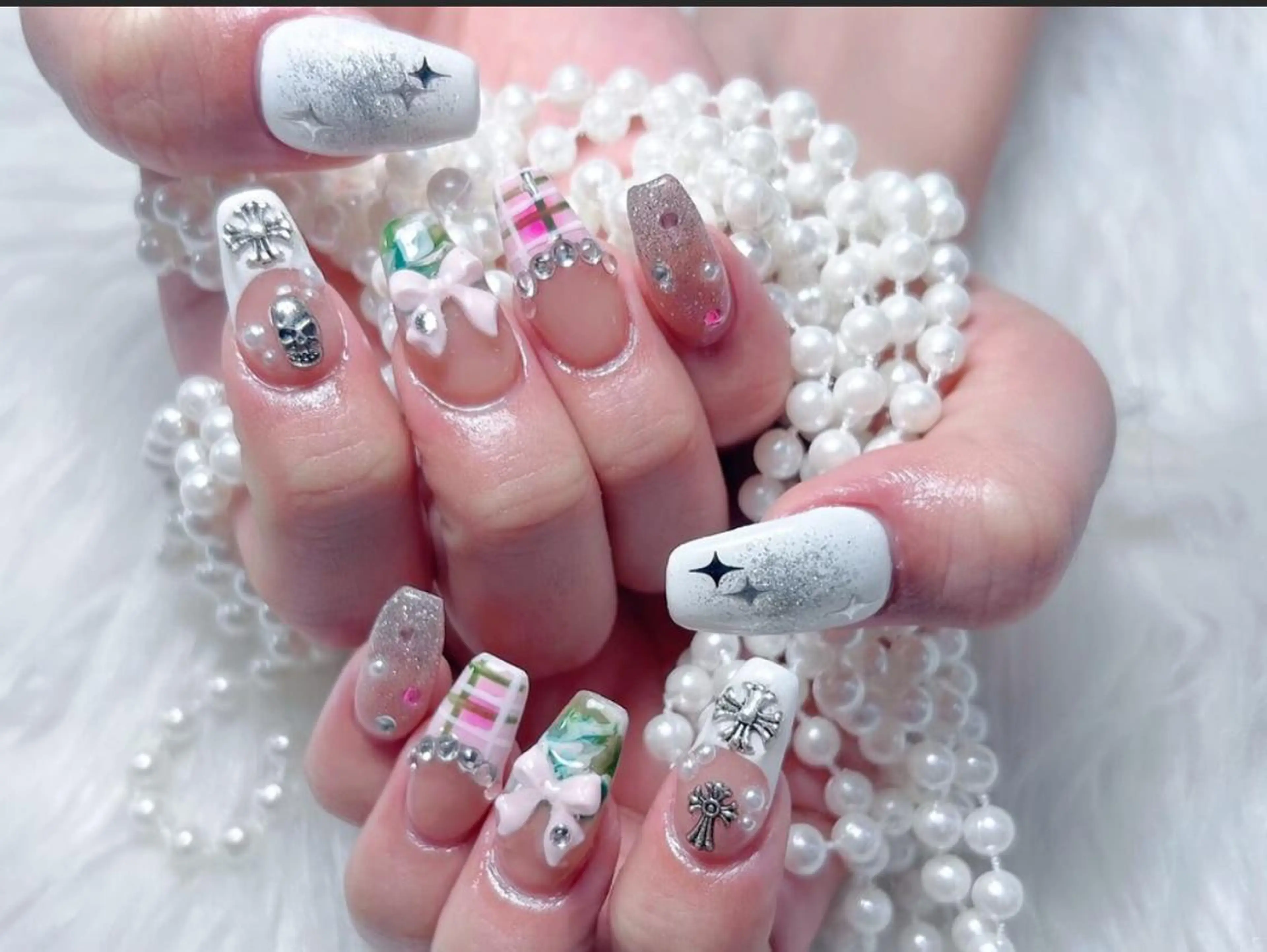 ネイル 🎀彩羽チップ 長さだし専門🎀のネイルデザイン
