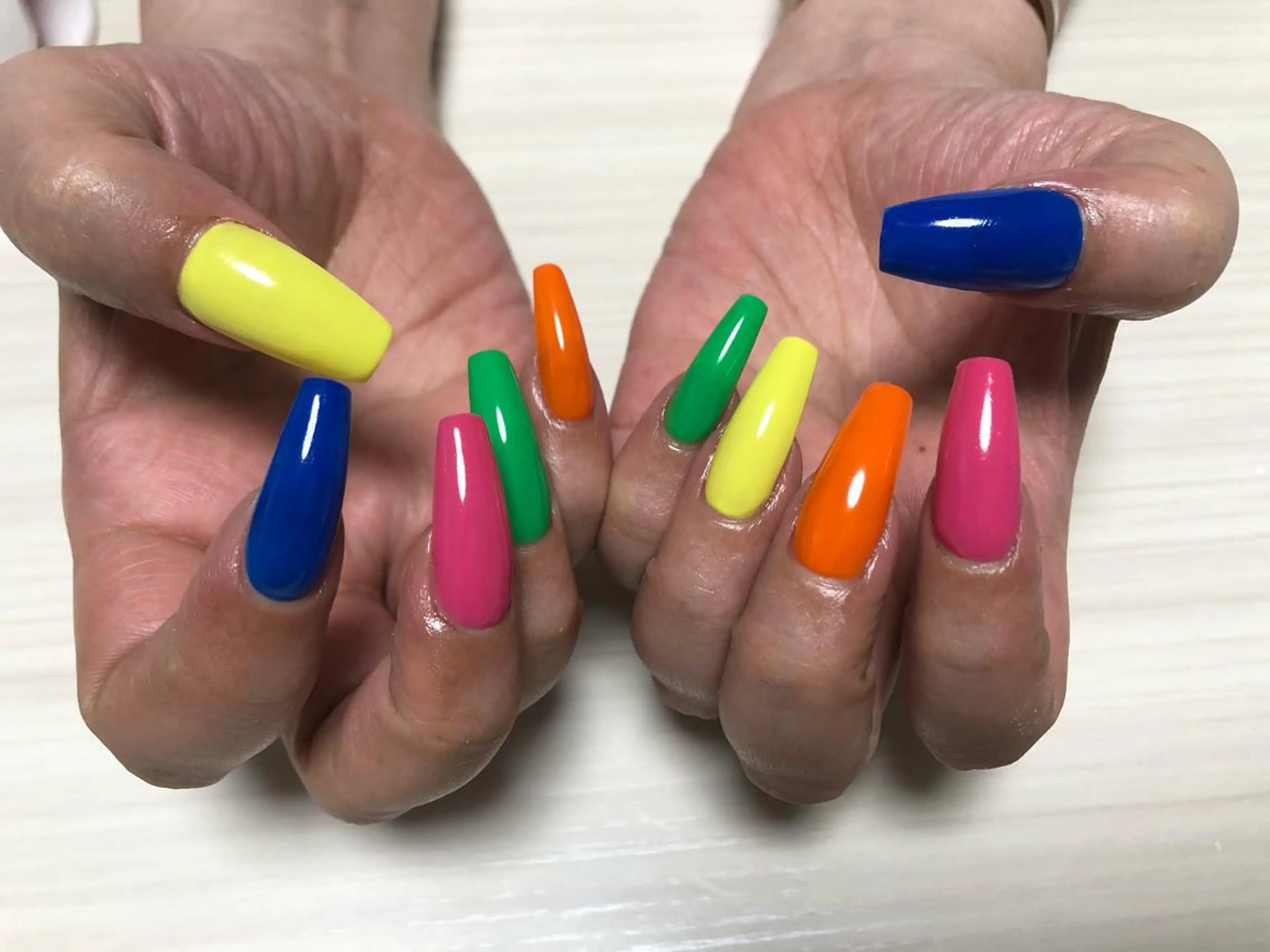 ネイル MELLMODE所属・Nakano Kanaのネイルデザイン