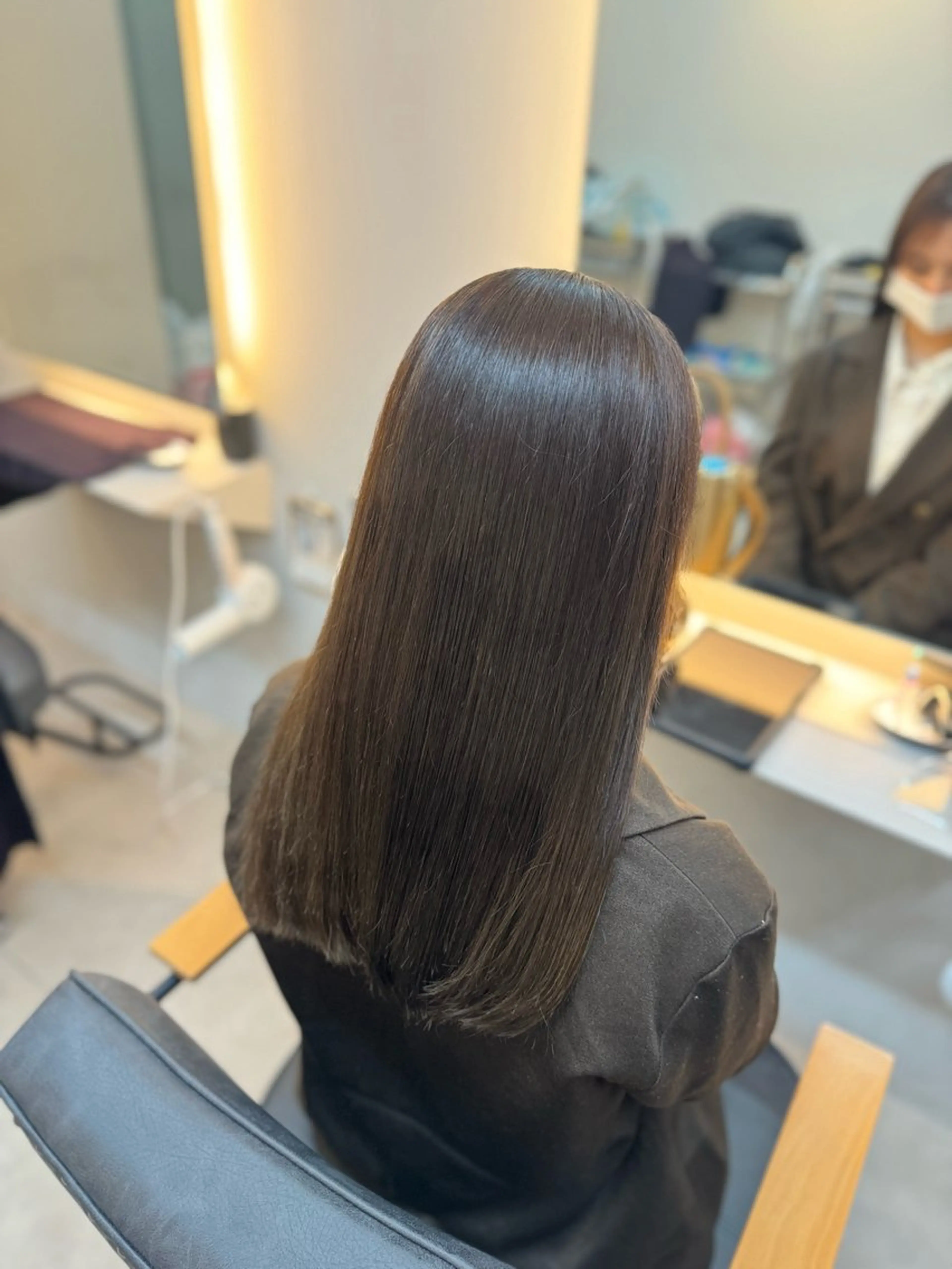 カラー 谷口 真衣のヘアスタイル