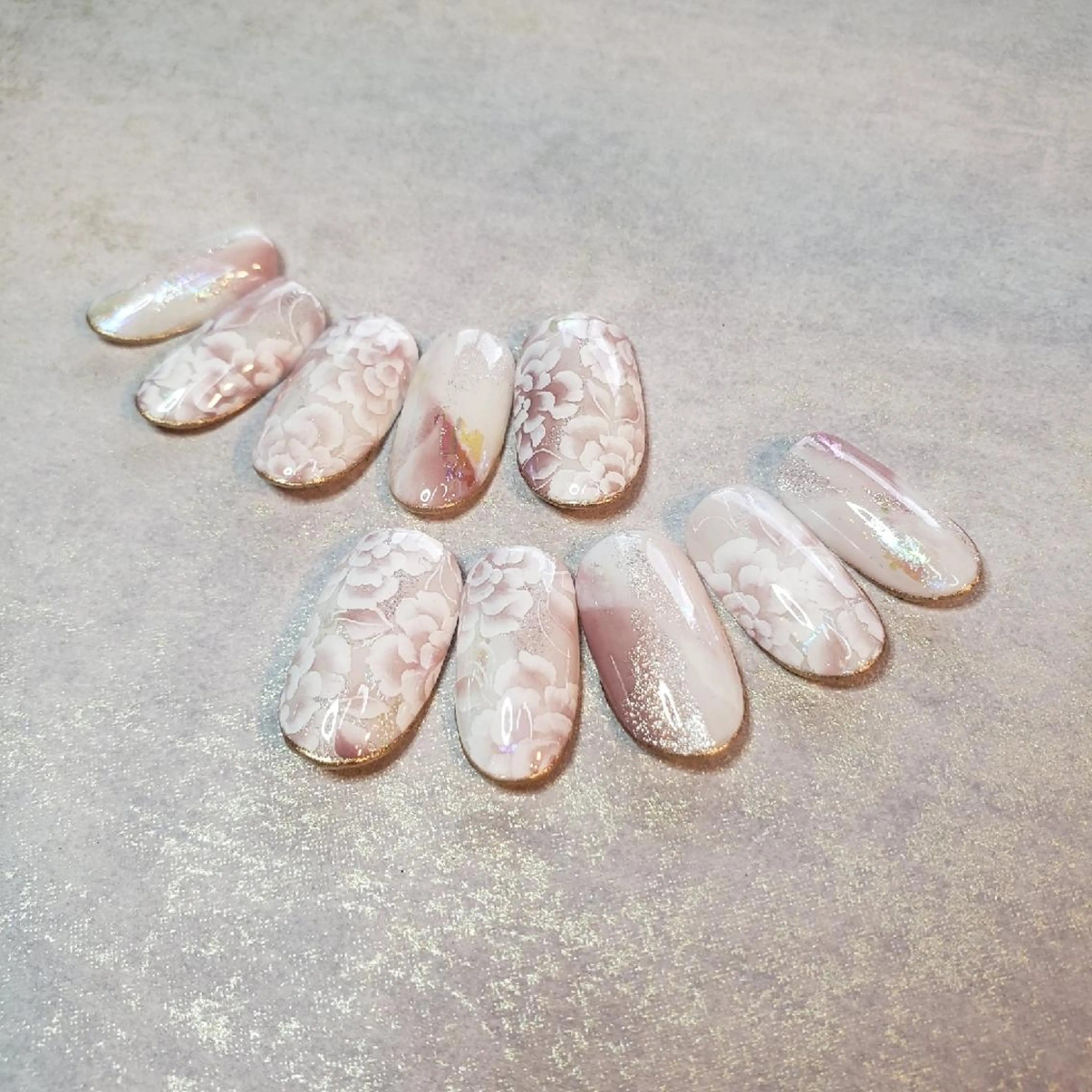 ネイル フラワーネイル ジェルネイル ニュアンスネイル オフィスネイル パラジェル Nail Allure(ネイル アルーア)所属・Nail Allureのネイルデザイン