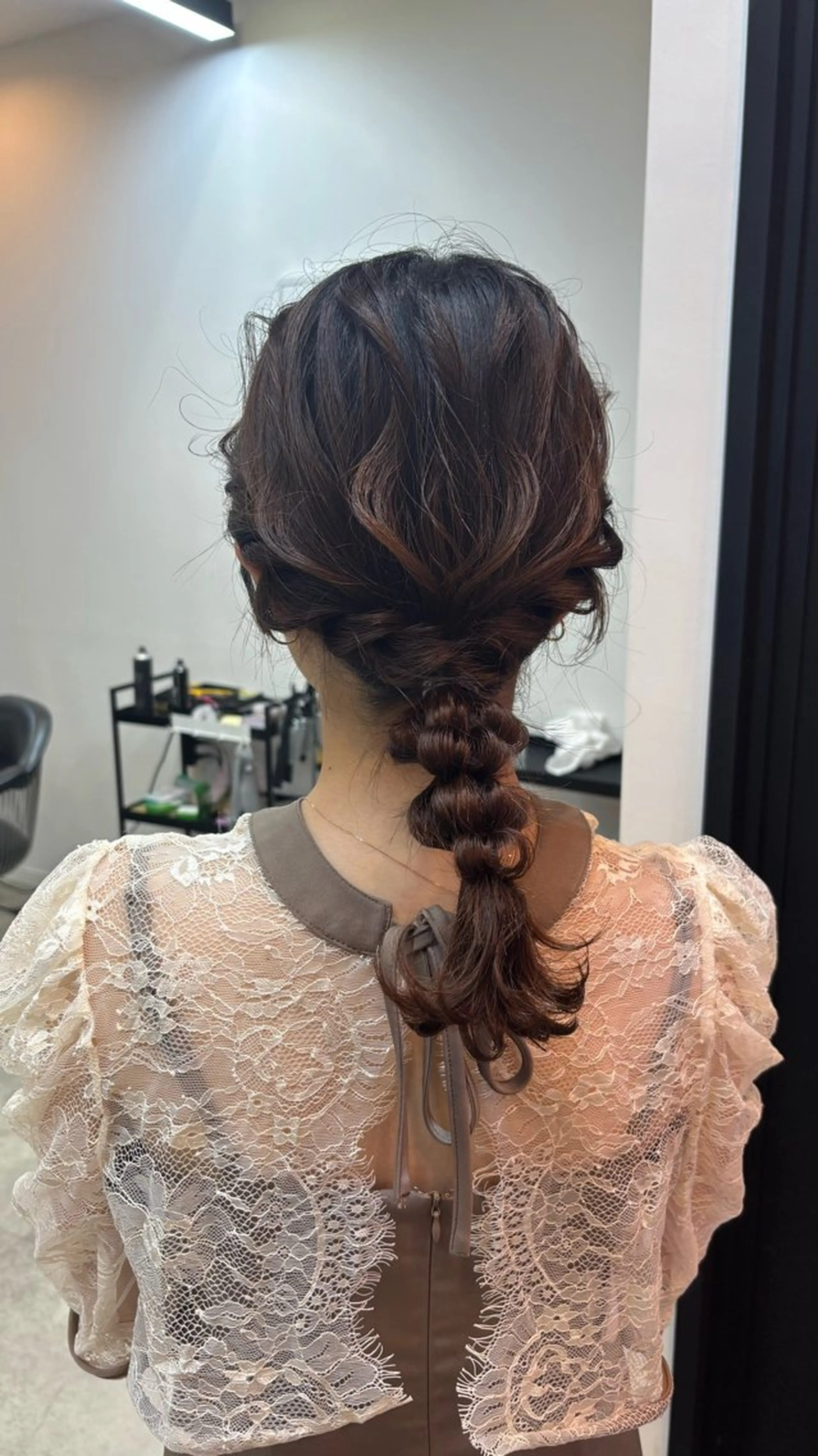 ミディアム ヘアアレンジ GATE.所属・梅田／ハイトーン ／アレンジ／りなのヘアスタイル