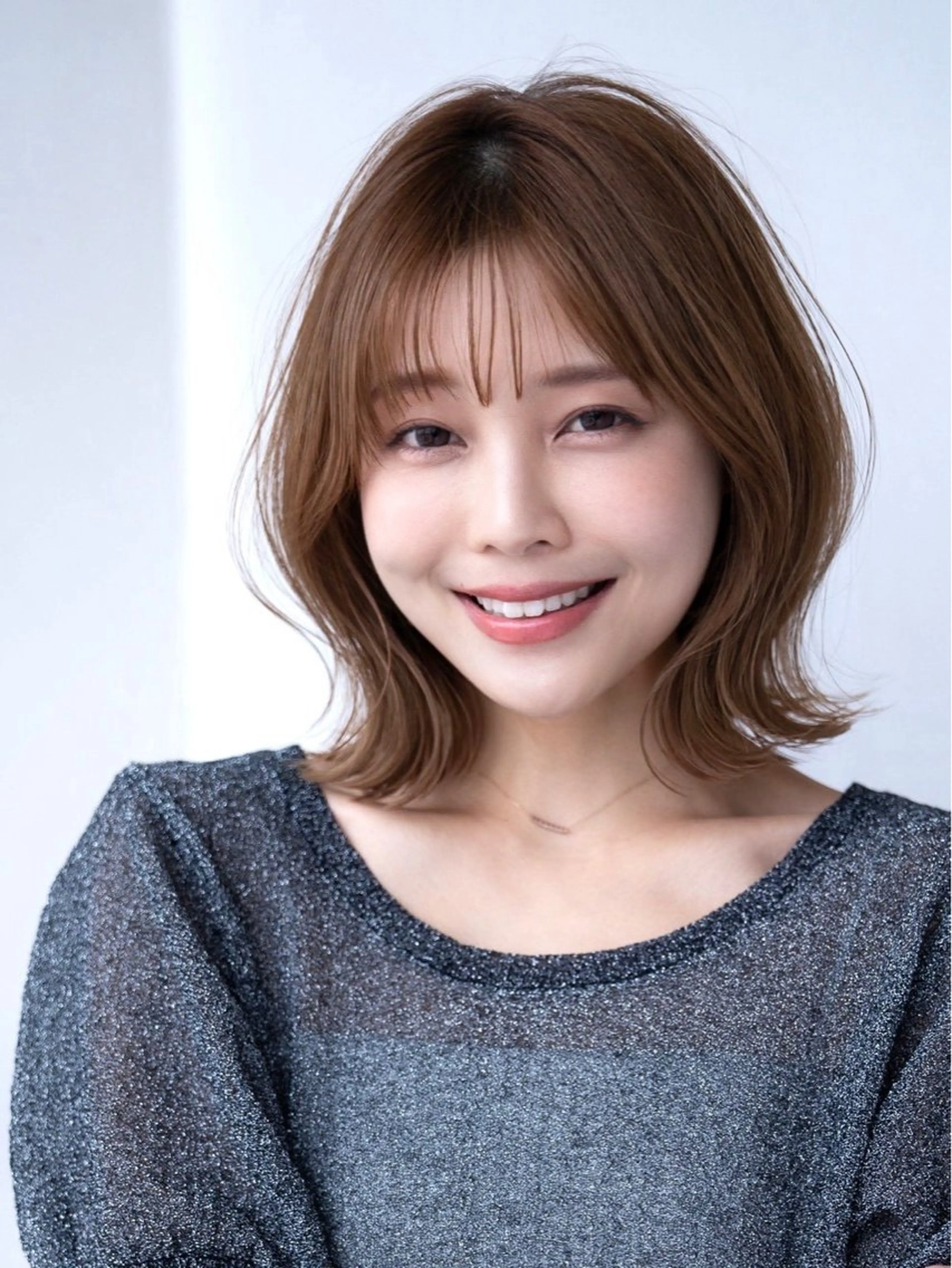 ミディアム カラー カット ヘアカラー トリートメント 垢抜けボブカット /楓のヘアスタイル