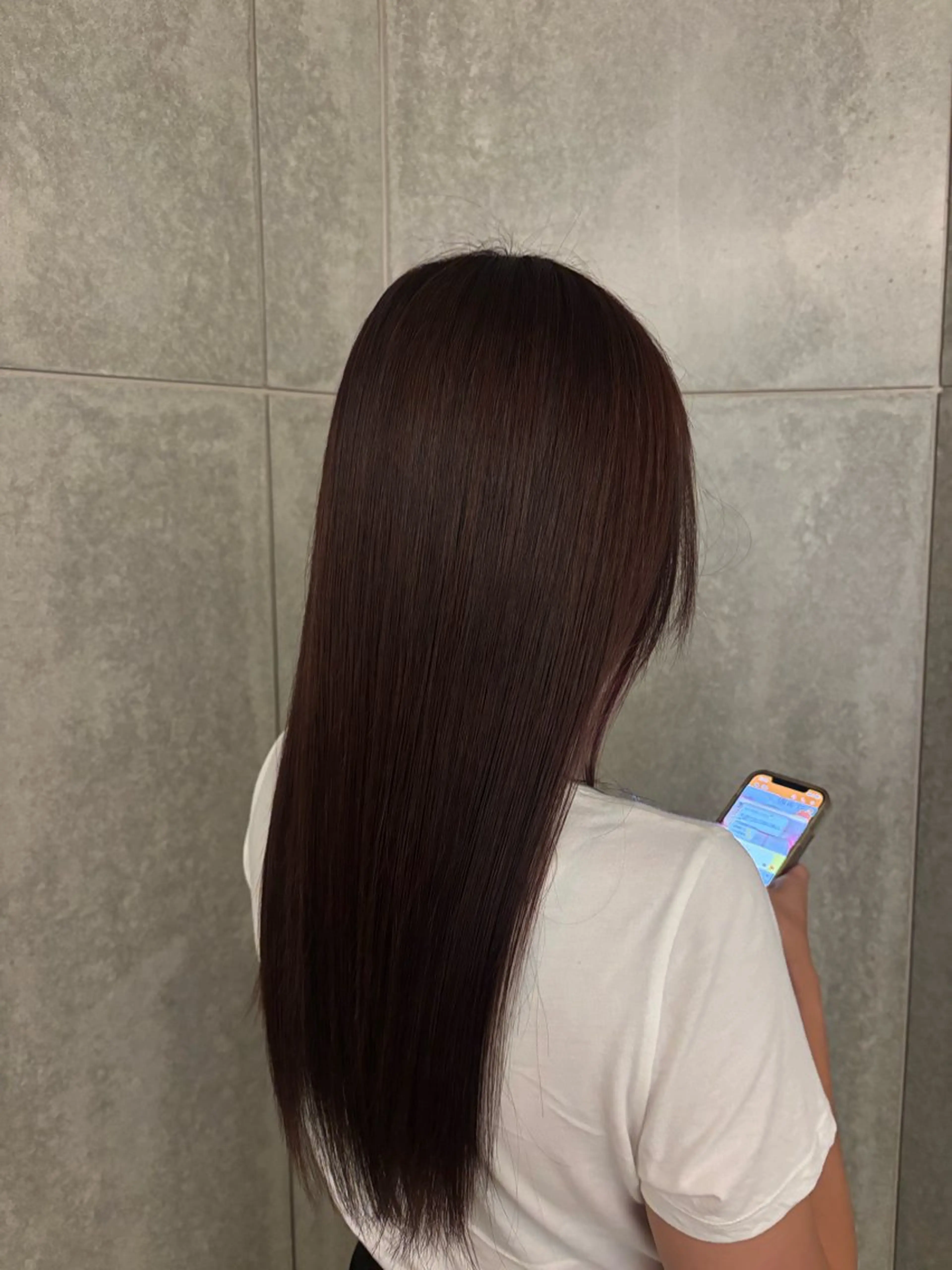 ロング ピンクブラウン 常原 悠希のヘアスタイル