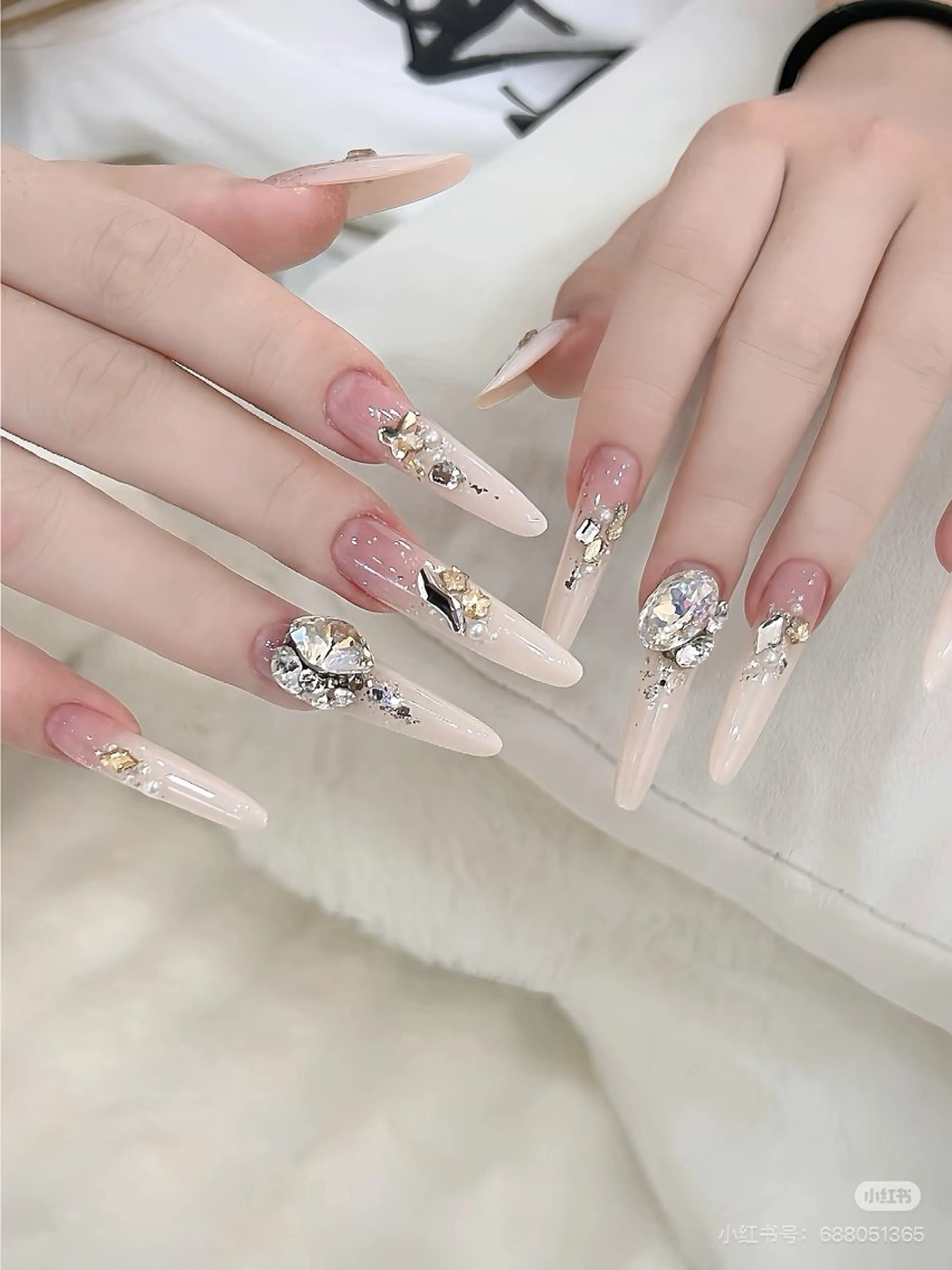 キッズ ネイル 長さ出し フットネイル フレンチネイル ジェルネイル ガーリー ハンドネイル NYネイルサロン 千葉中央店所属・NYネイルサロン 千葉中央店のネイルデザイン