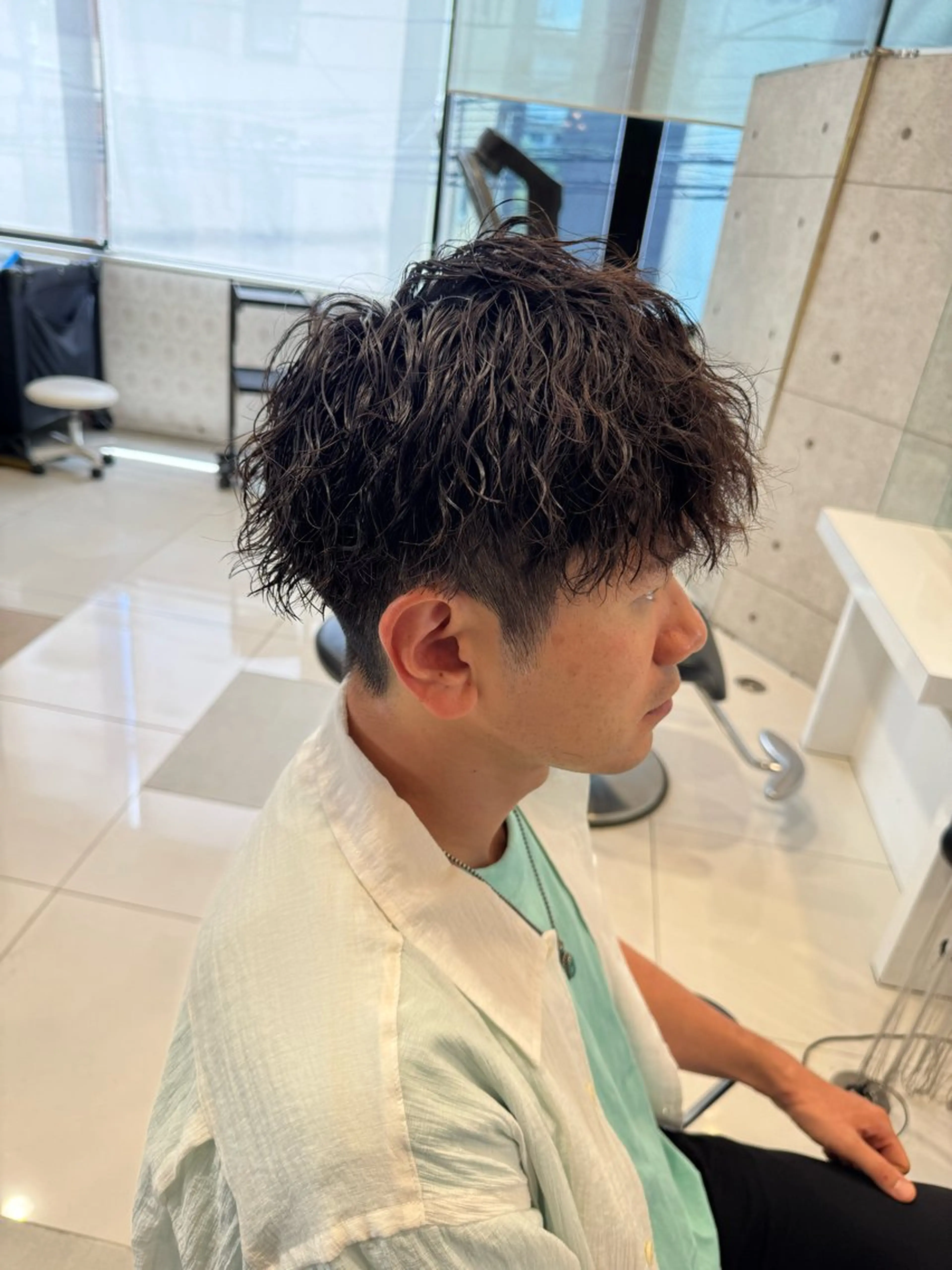ショート パーマ メンズ 地毛風縮毛矯正 エイジングケア尾崎のヘアスタイル