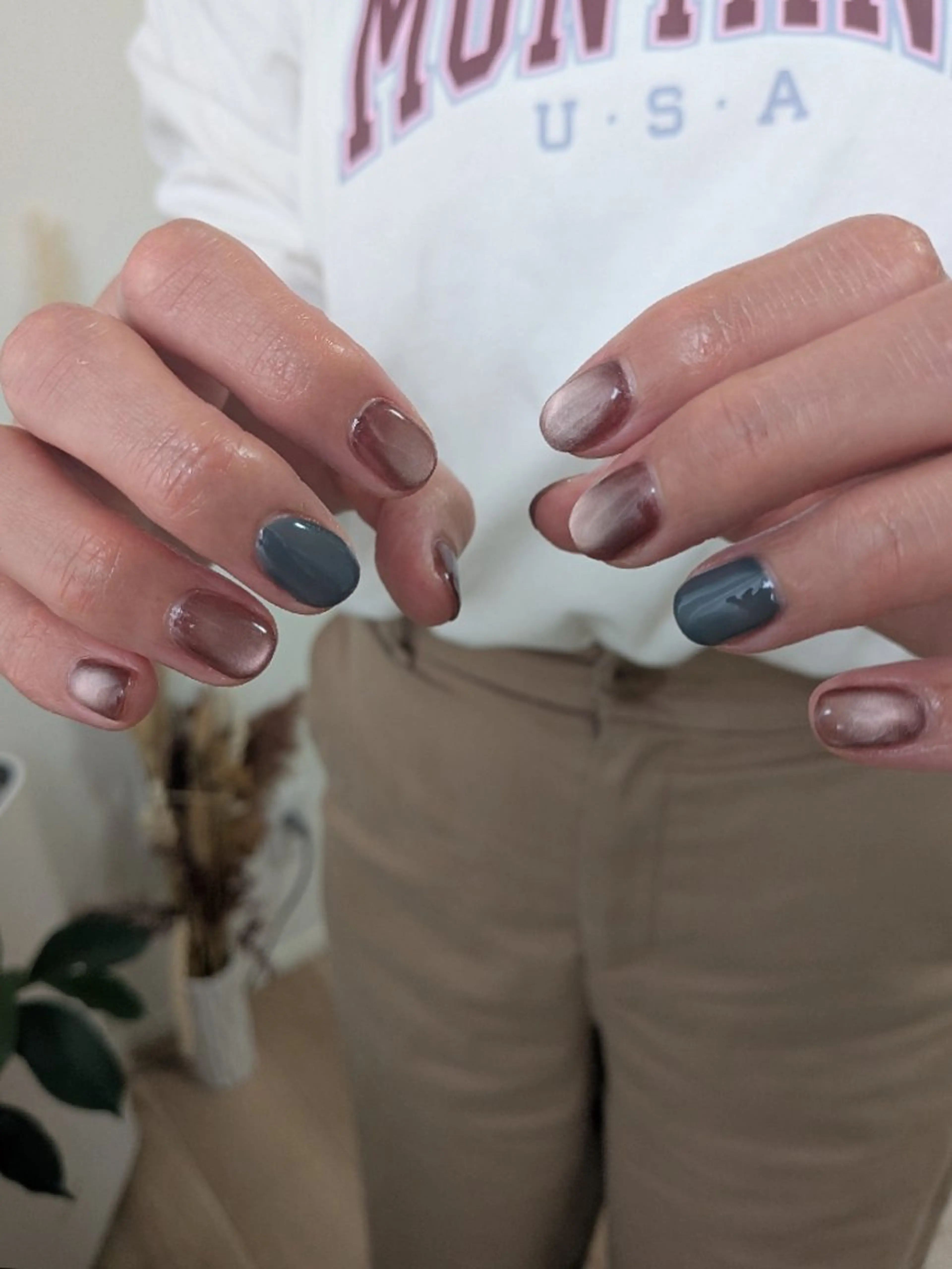 ネイル マグネットネイル カラフルツメコ　 伊藤のネイルデザイン