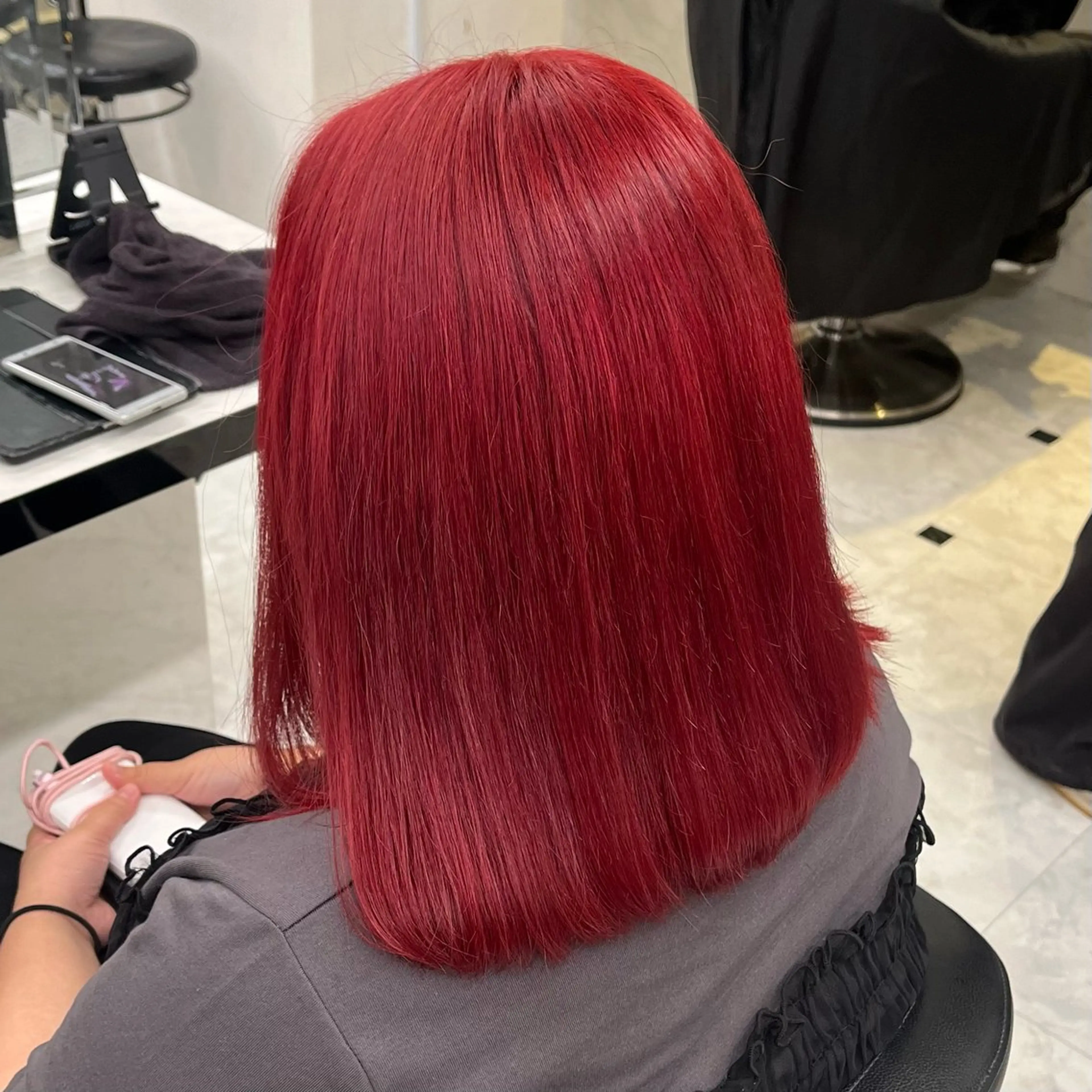 セミロング カラー ヘアアレンジ 🍒透明感カラー🌨 🥕ハイトーンカラーのヘアスタイル