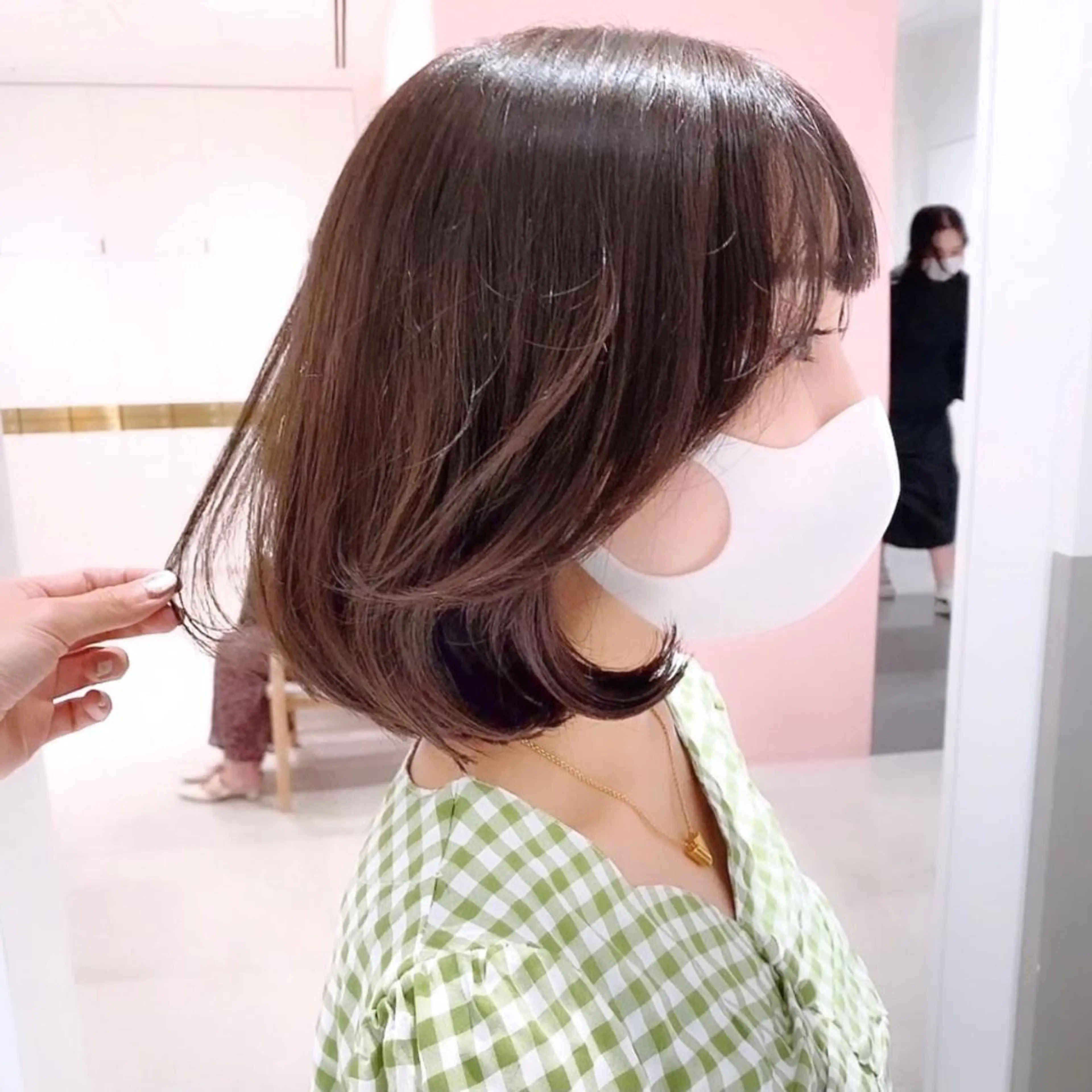 ミディアム カット ヘアカラー トリートメント 韓国くびれレイヤー 🇰🇷はづきのヘアスタイル