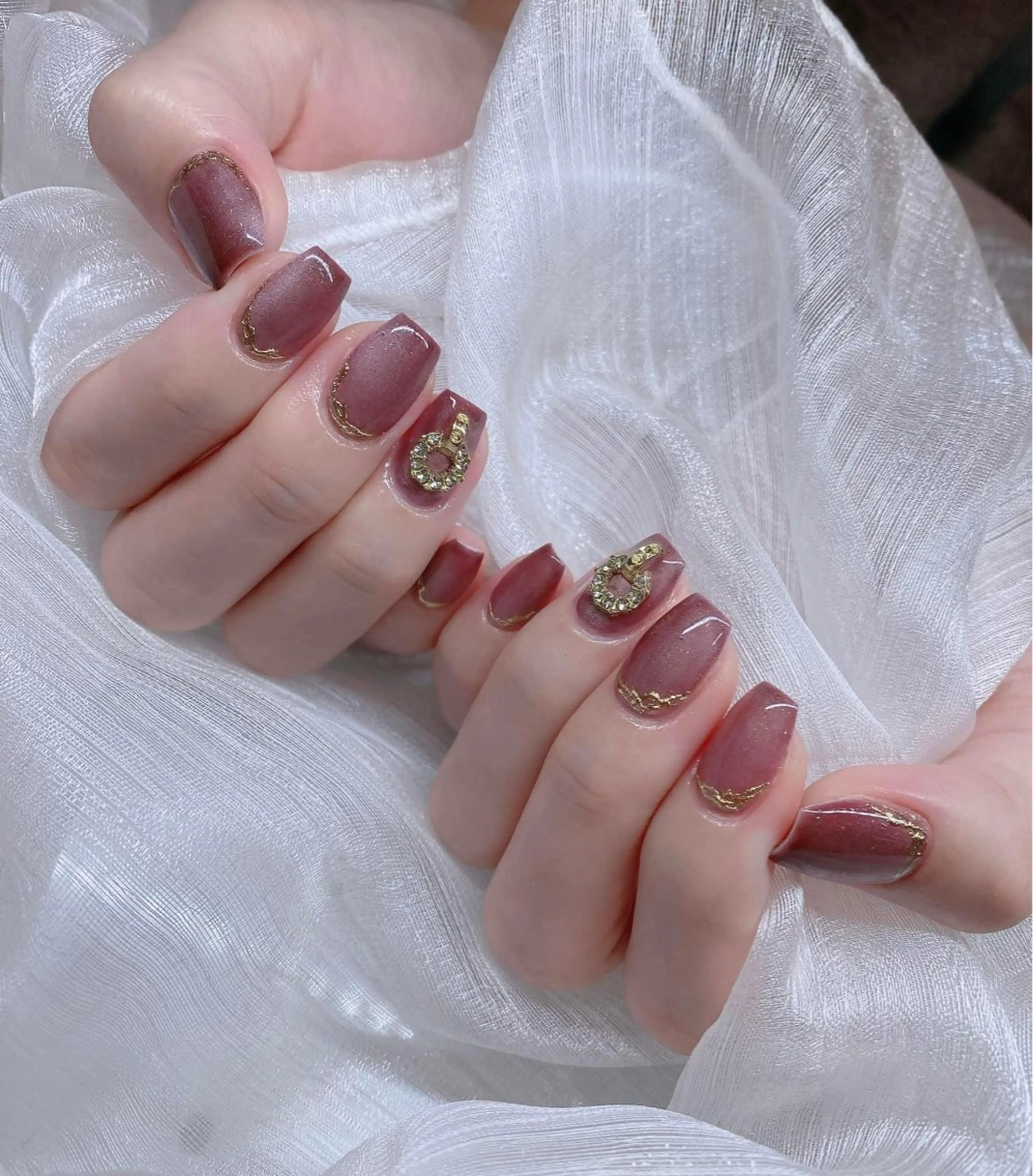 ネイル ハンドネイル Luna nailsのネイルデザイン