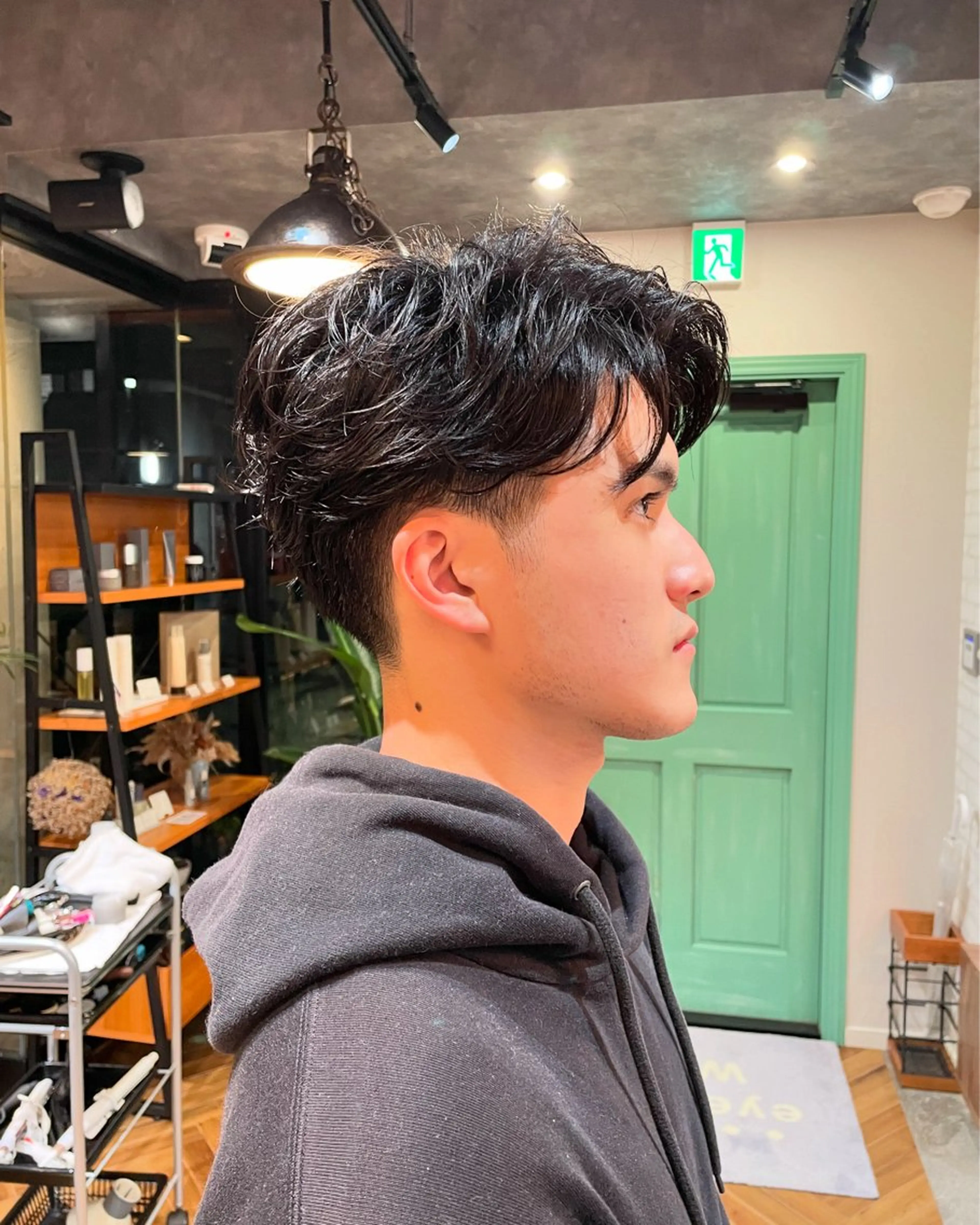 パーマ メンズ メンズパーマ ニュアンスパーマ eyesburg W/est所属・ショートボブ 村上のヘアスタイル