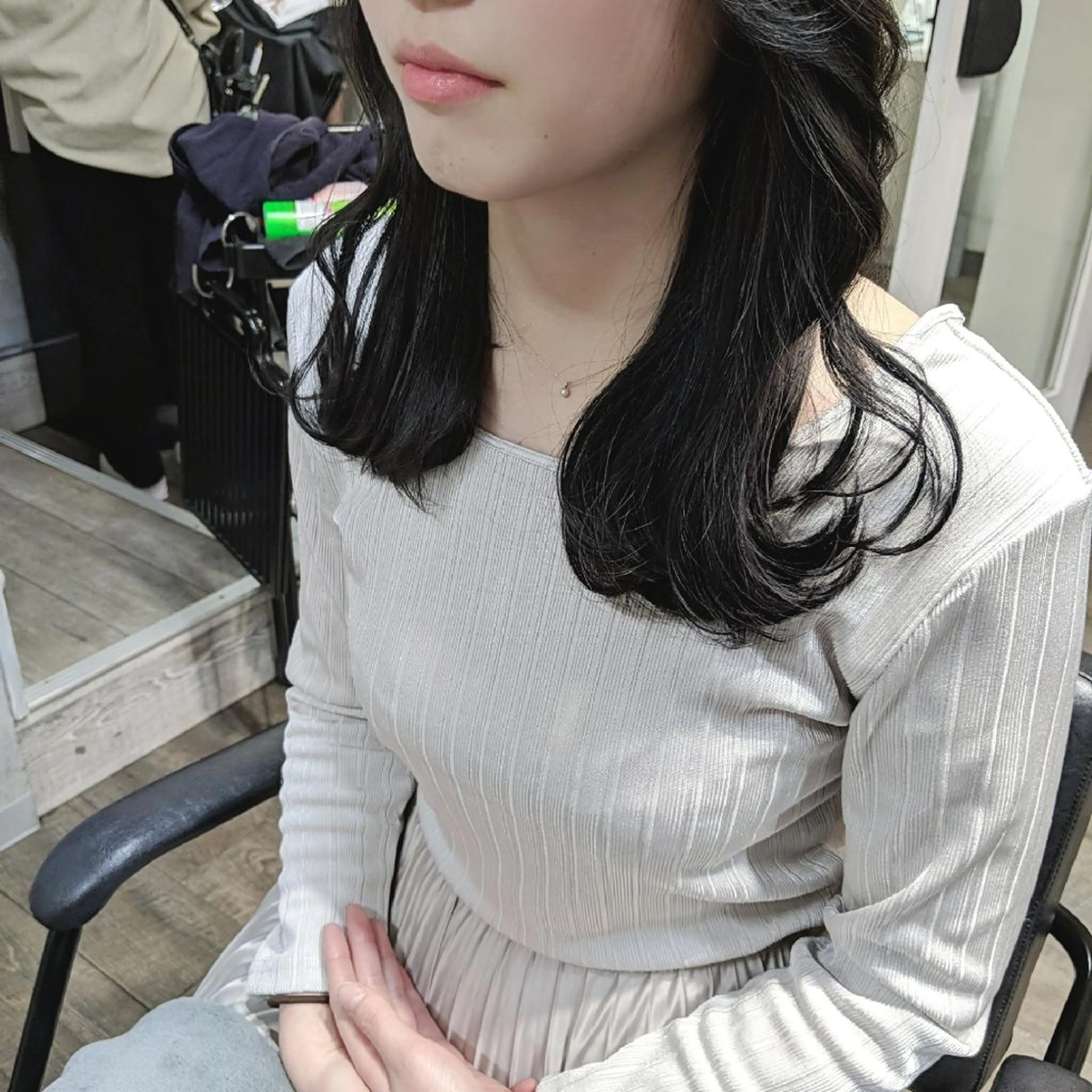 ロング オルチャンヘア PRIVATE SALON EYES所属・EYES リアのマツエク・マツパデザイン