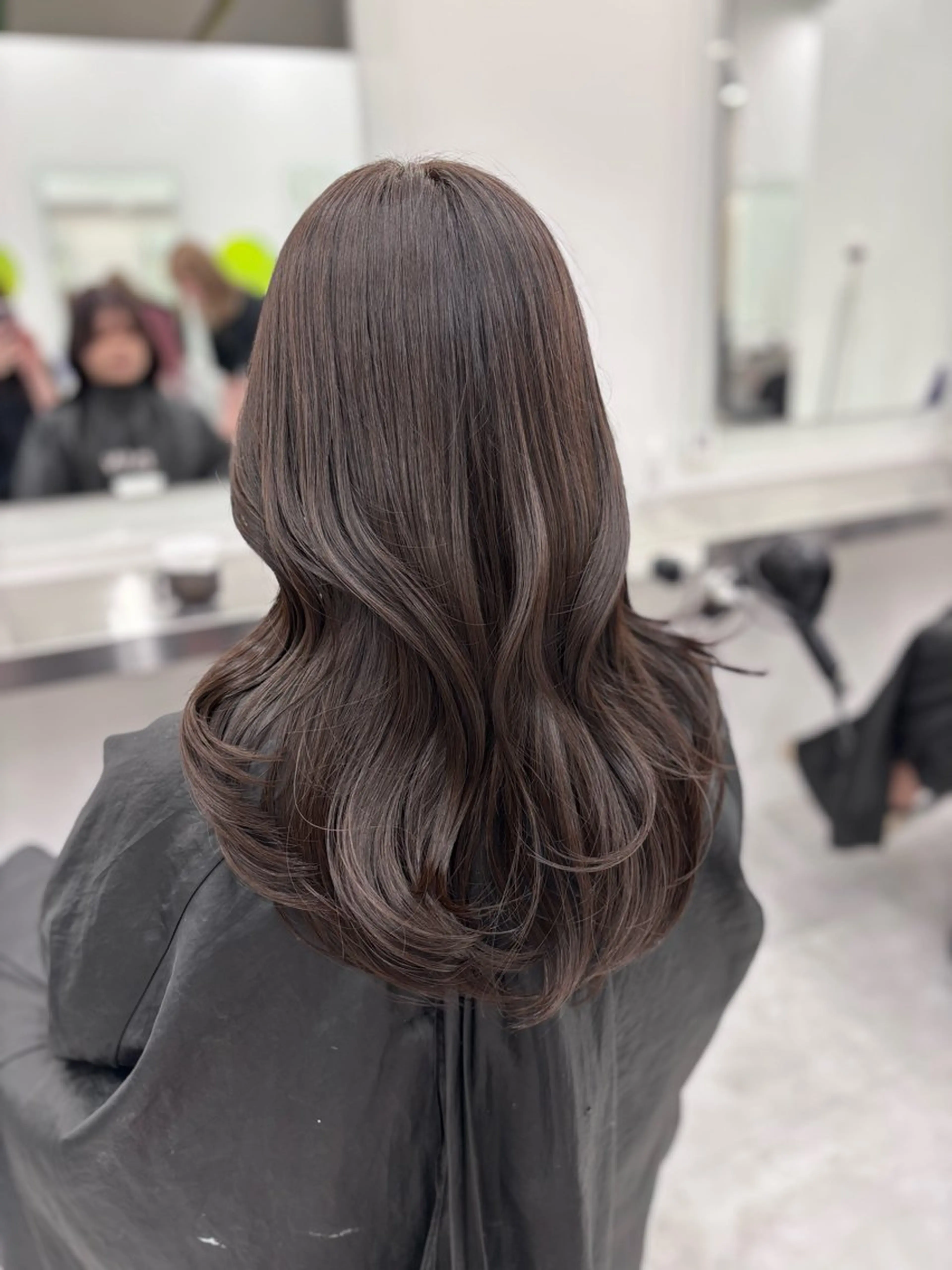 カラー ヘアカラー 韓国ヘア 🫧sawako🫧のヘアスタイル