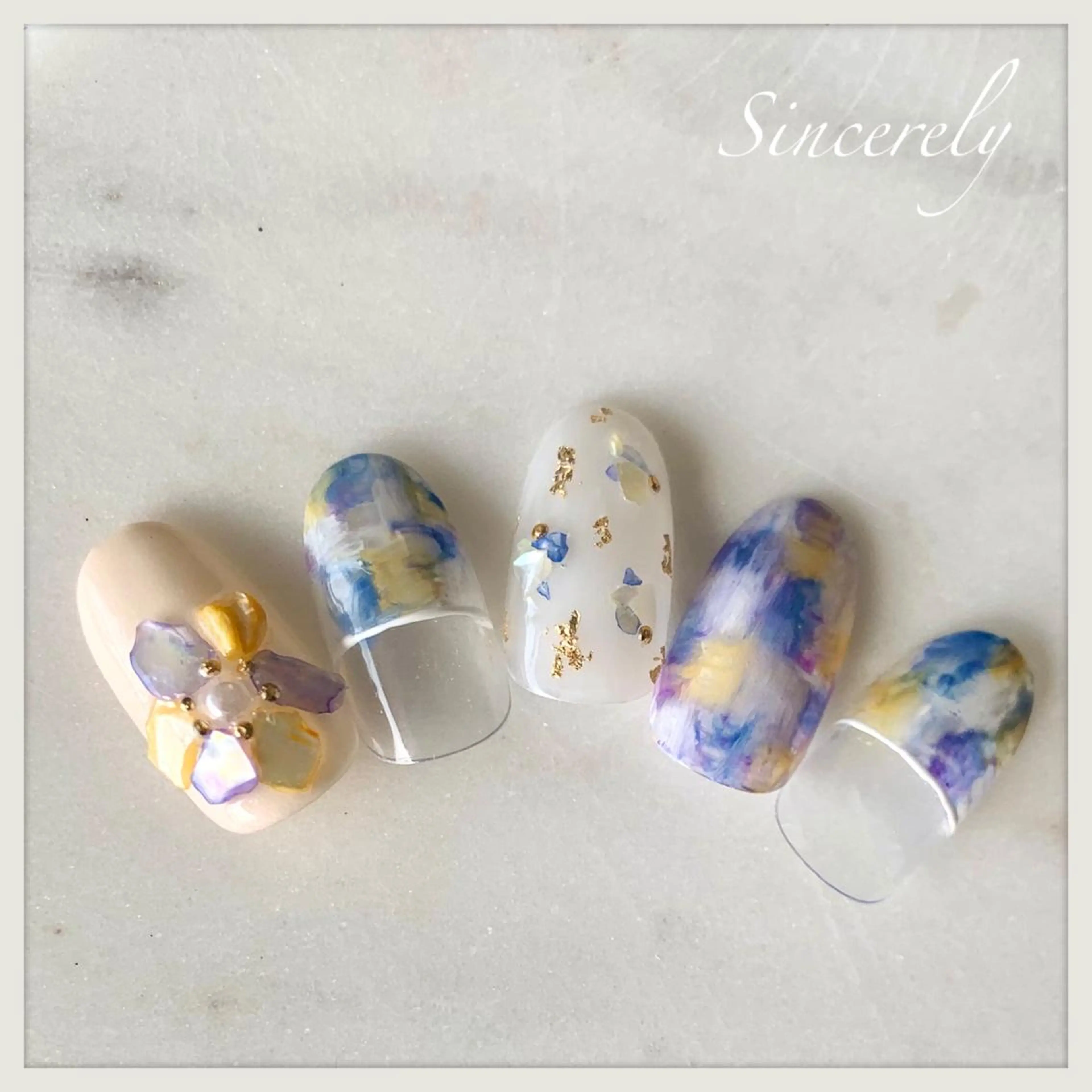 ネイル Sincerely ☺︎のネイルデザイン