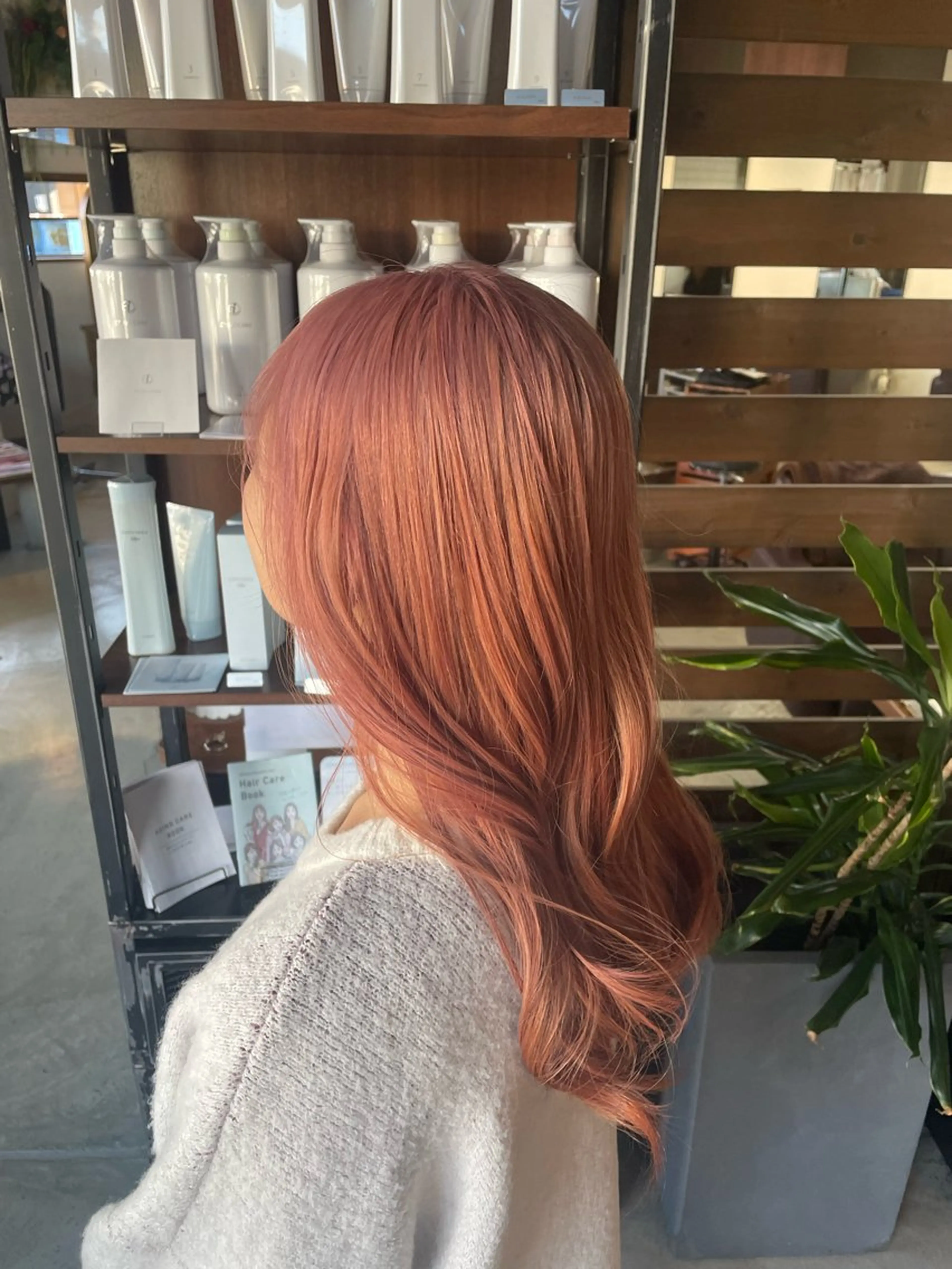 ロング カラー ヘアカラー OGAWA NOAのヘアスタイル