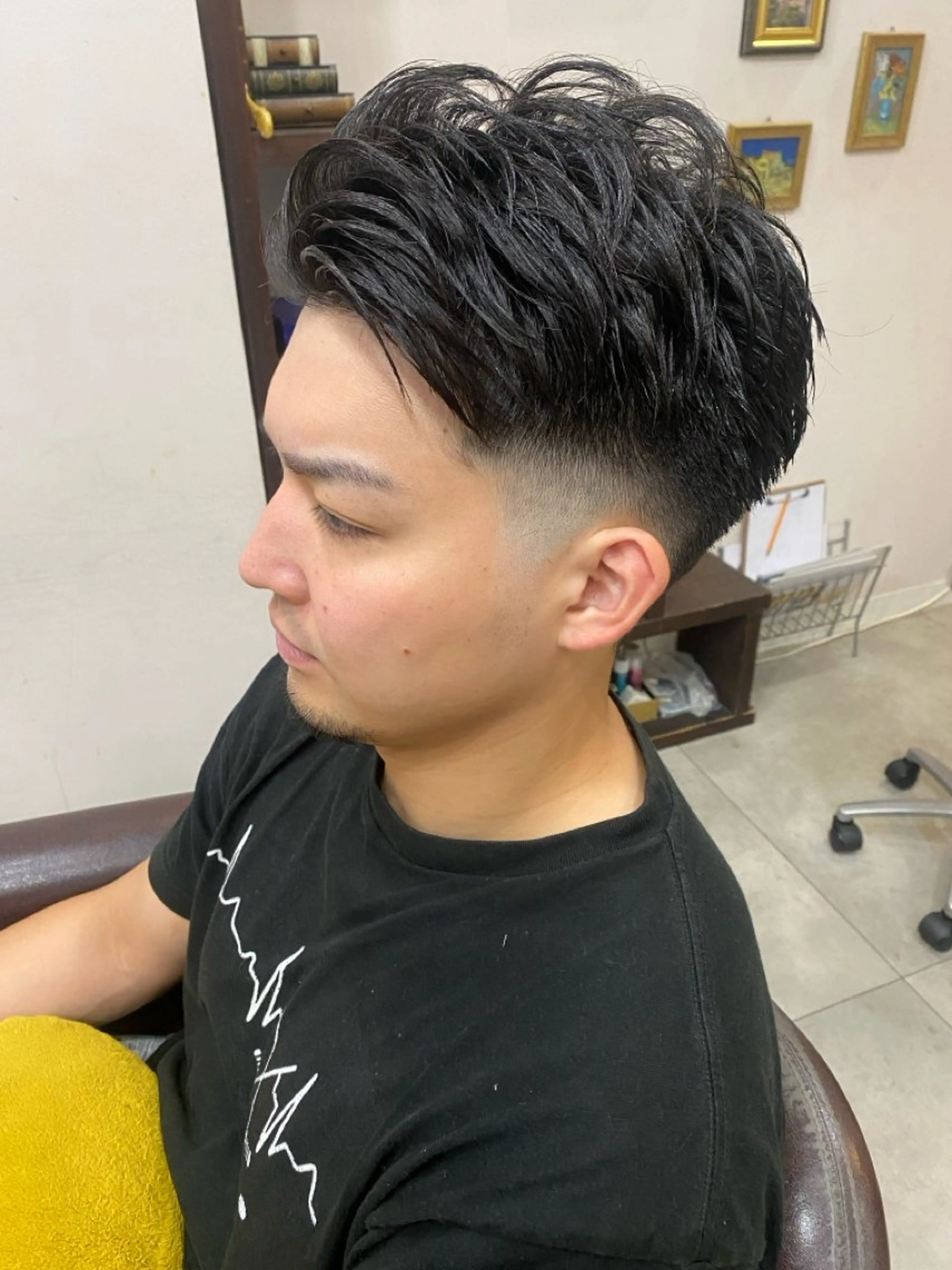 ショート メンズ フェードカット 刈り上げ 松村 崇弘のヘアスタイル