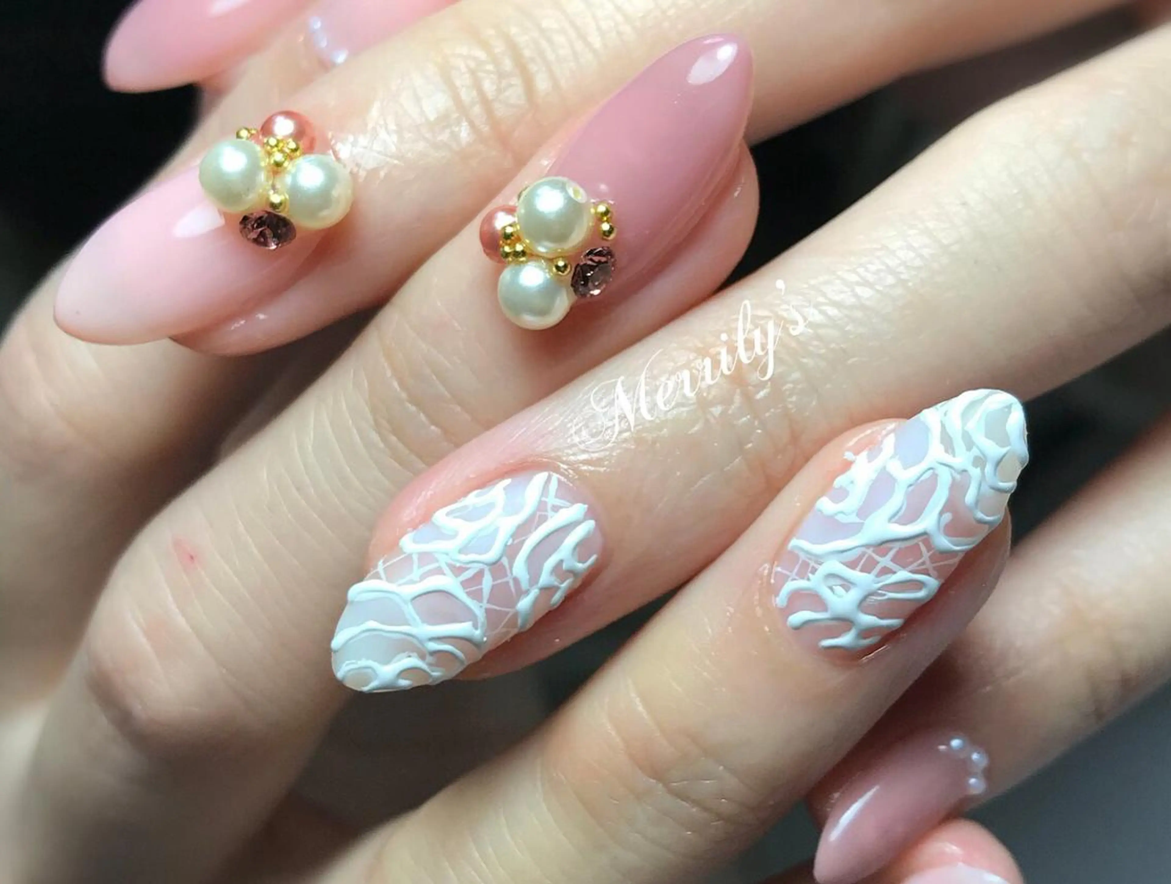 ネイル Merrily's所属・Merrily's Hagi Minaのネイルデザイン