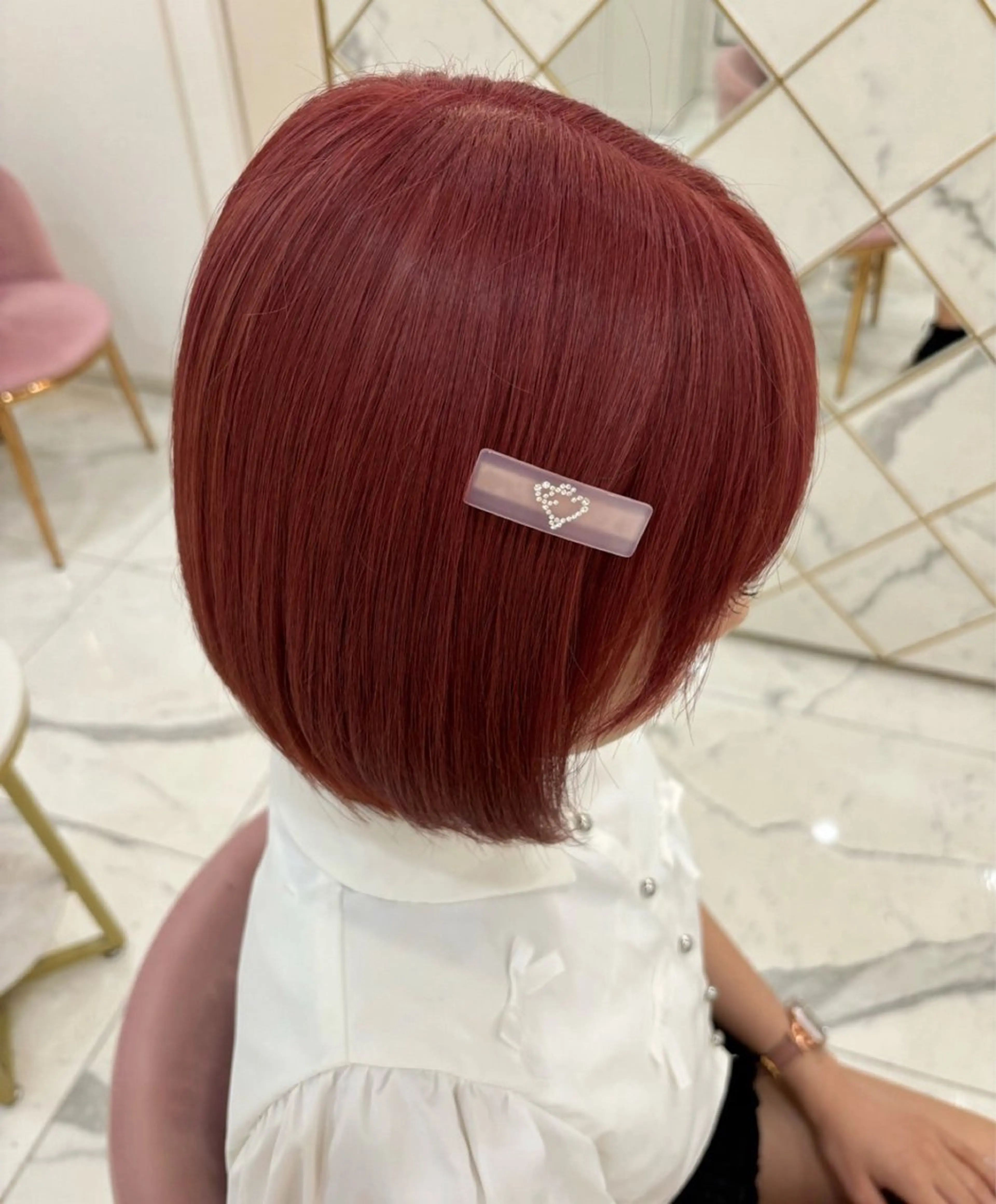 ミディアム ボブ Tinker Lip  ティンカーリップ所属・小林 愛華のヘアスタイル
