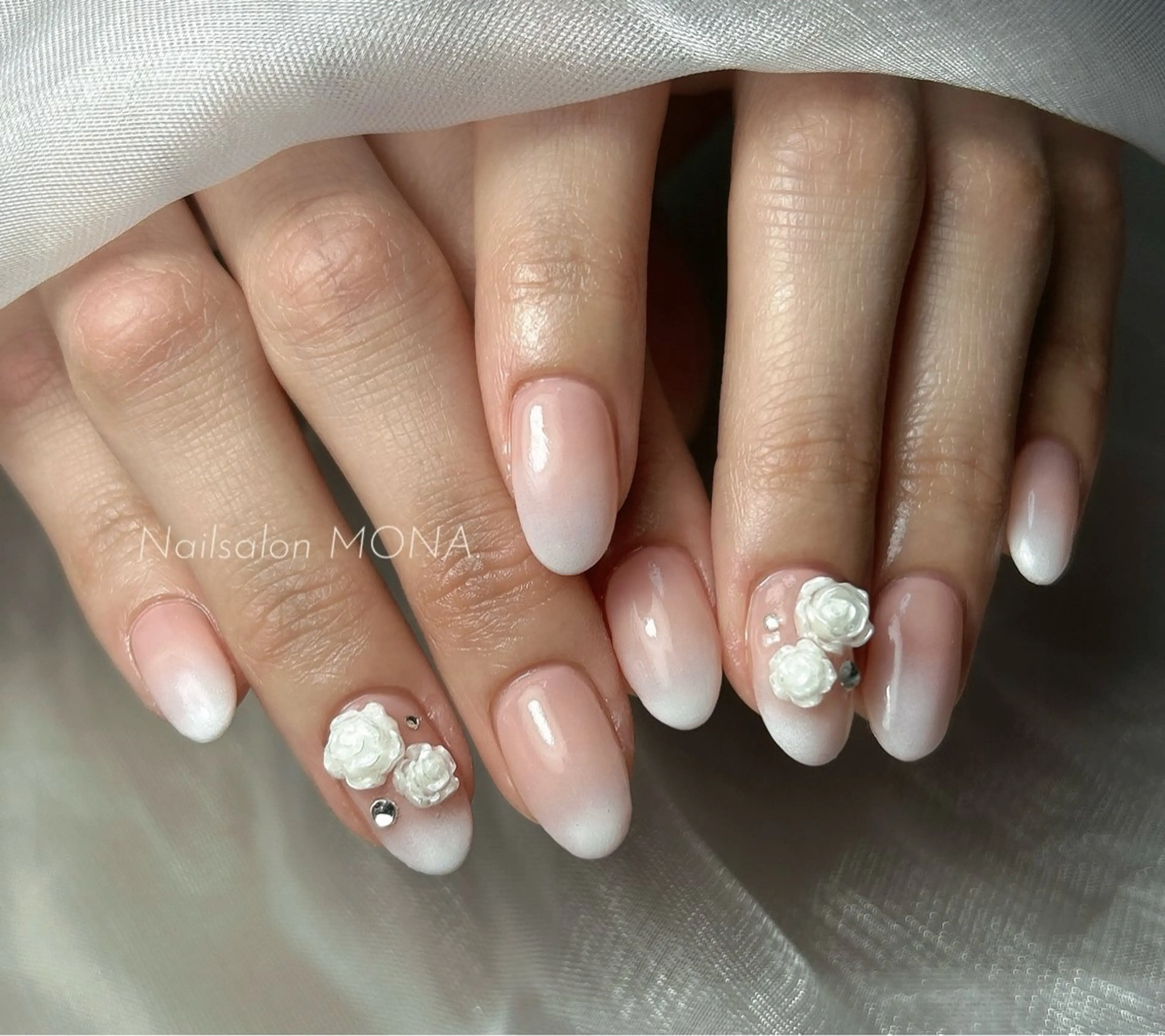 ネイル オフィスネイル ハンドネイル Nailsalon MONA.のネイルデザイン