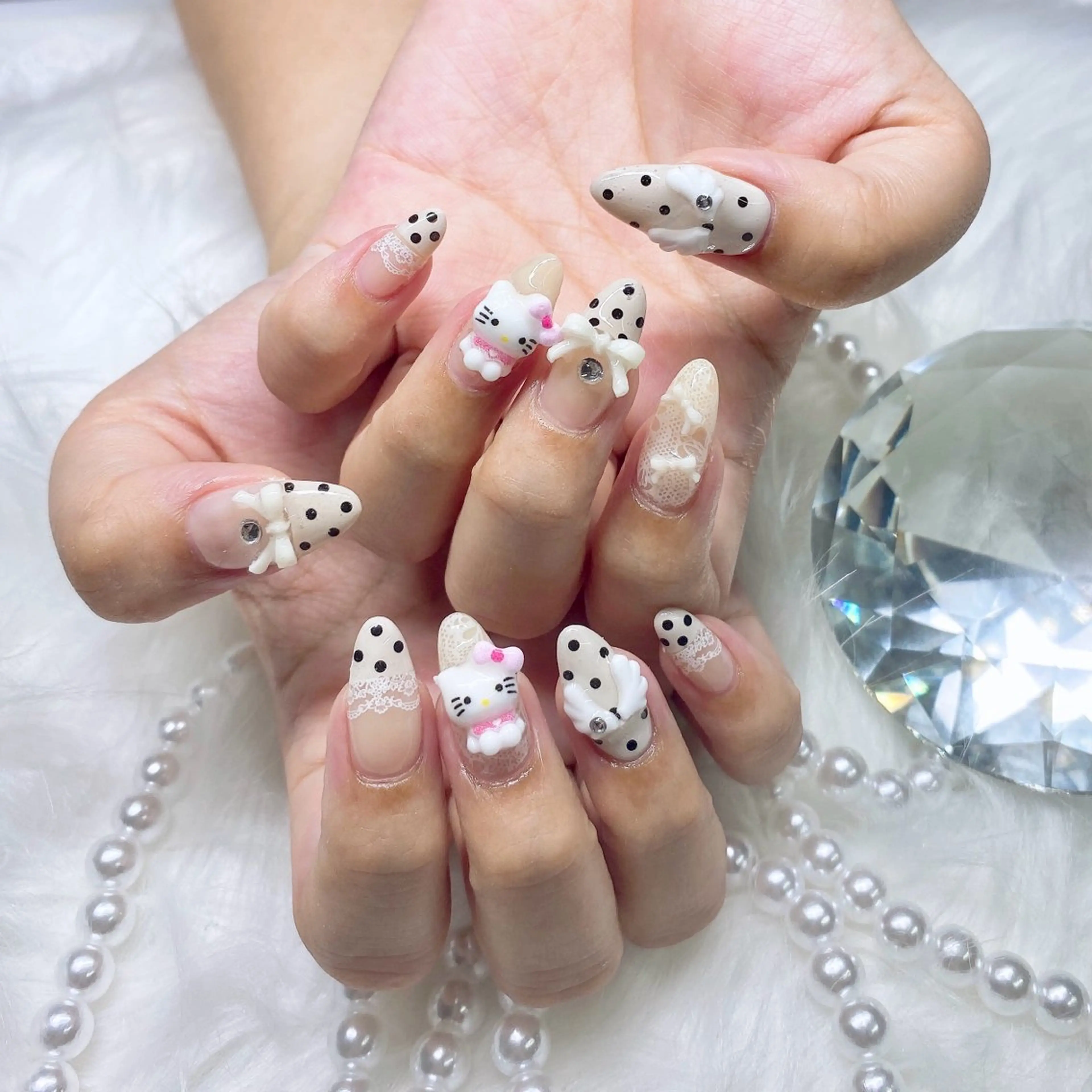 ネイル ハンドネイル ayaka ギャルネイル🎀のネイルデザイン