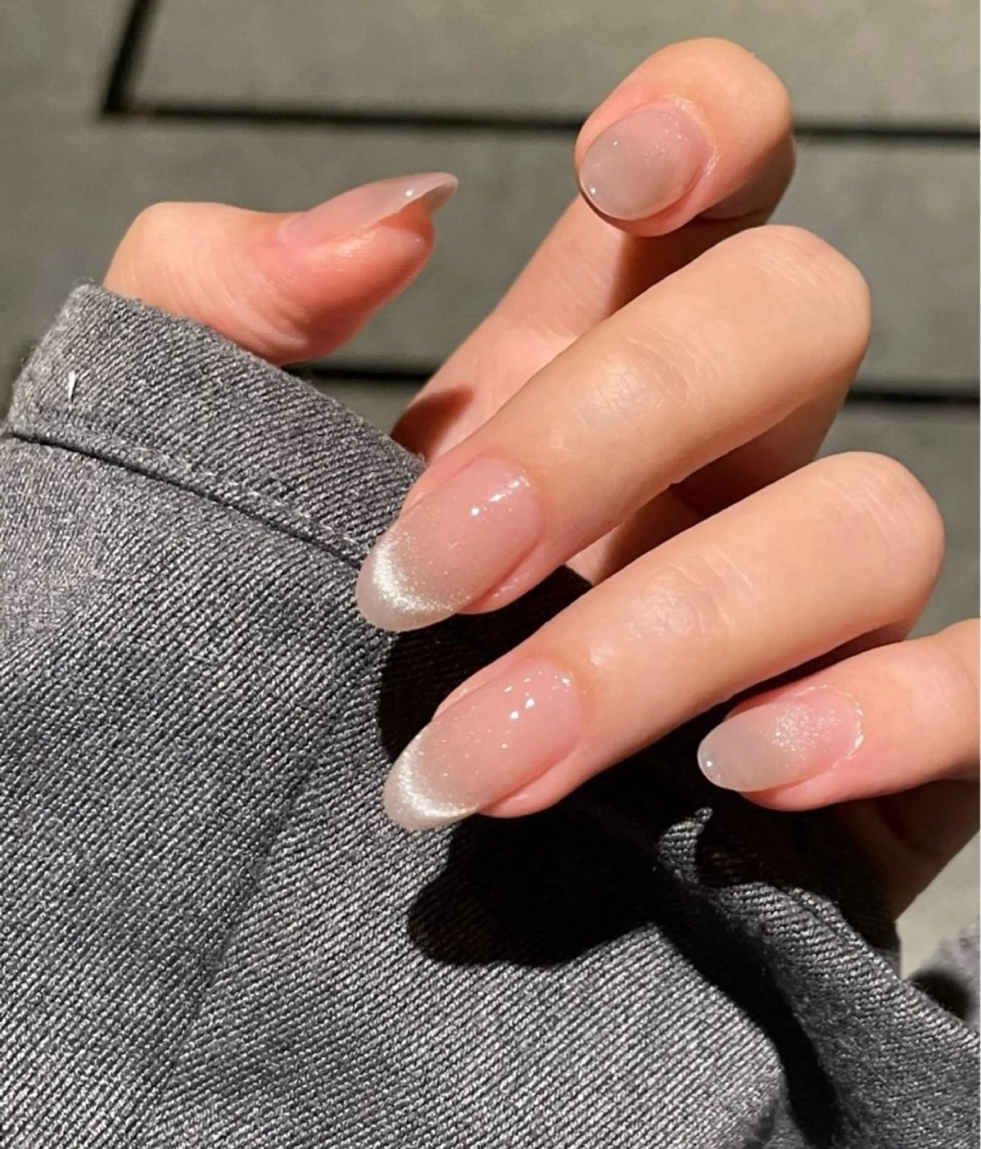 ハンド💅(オフあり)マグネットフレンチ🔮の写真