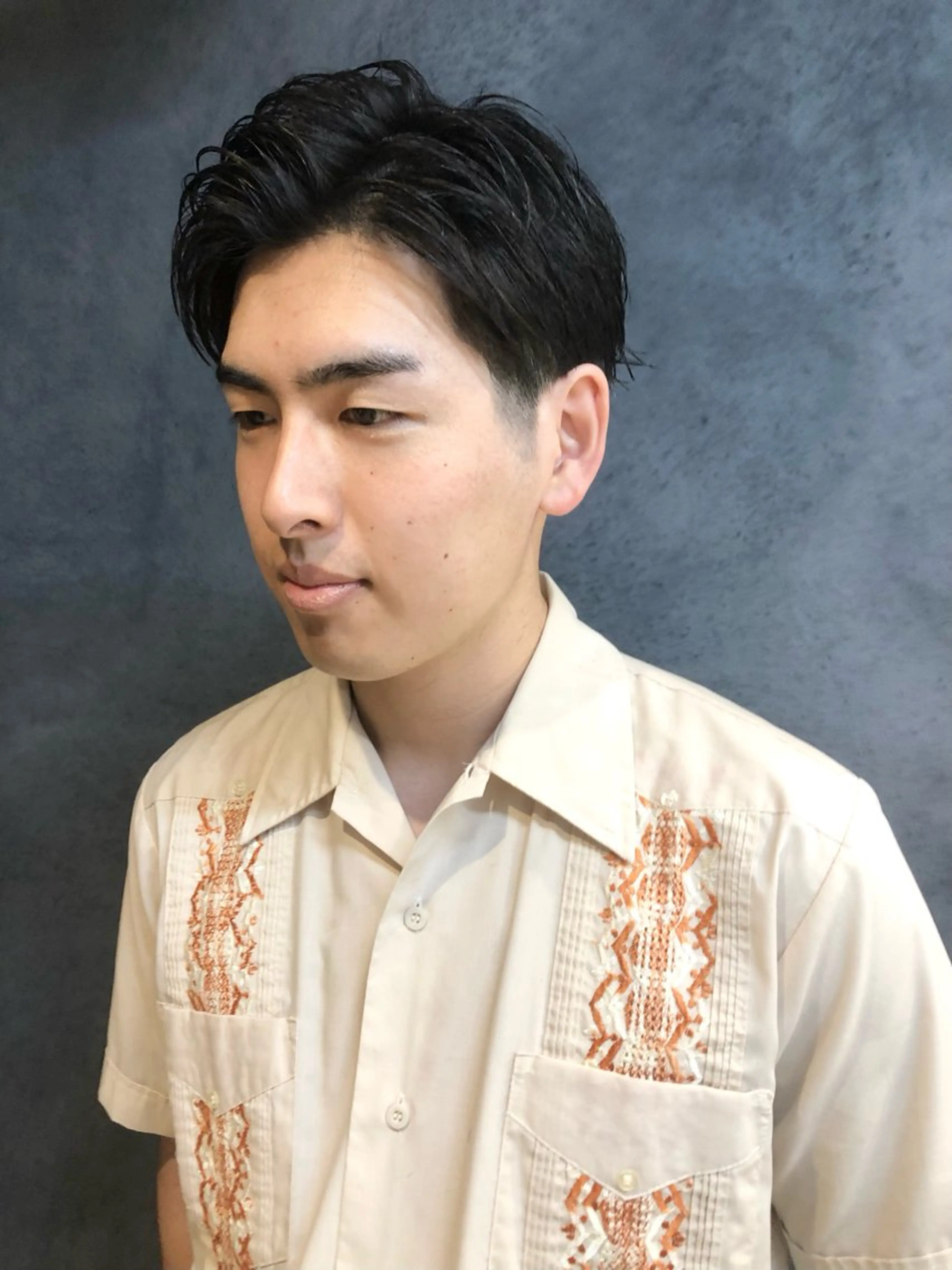パーマ ヘアアレンジ メンズ カット パーマ トリートメント ヘアセット ainico+所属・メンズ特化✂️栗原 侑也のヘアスタイル