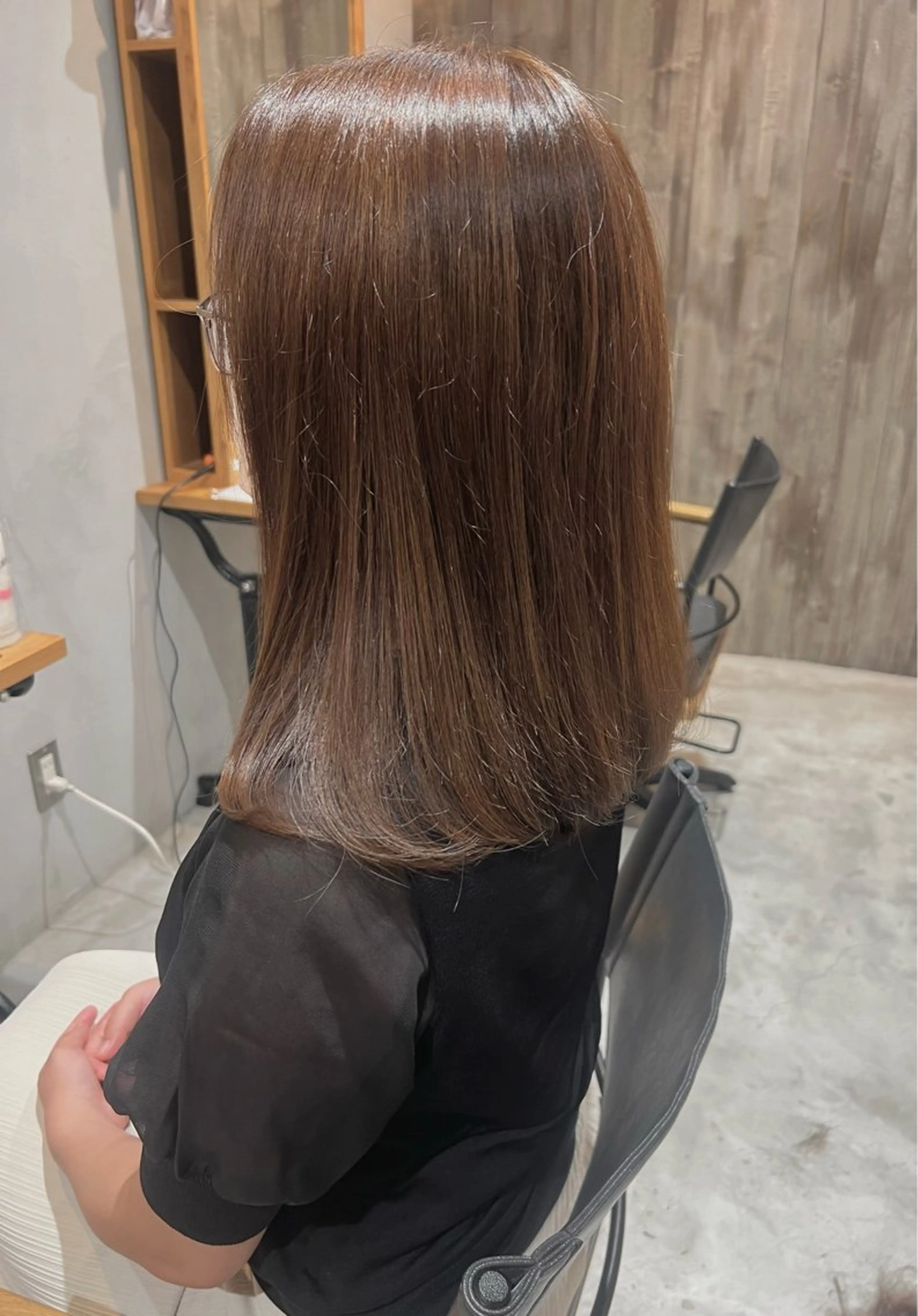 セミロング 佐藤 百奈美のヘアスタイル