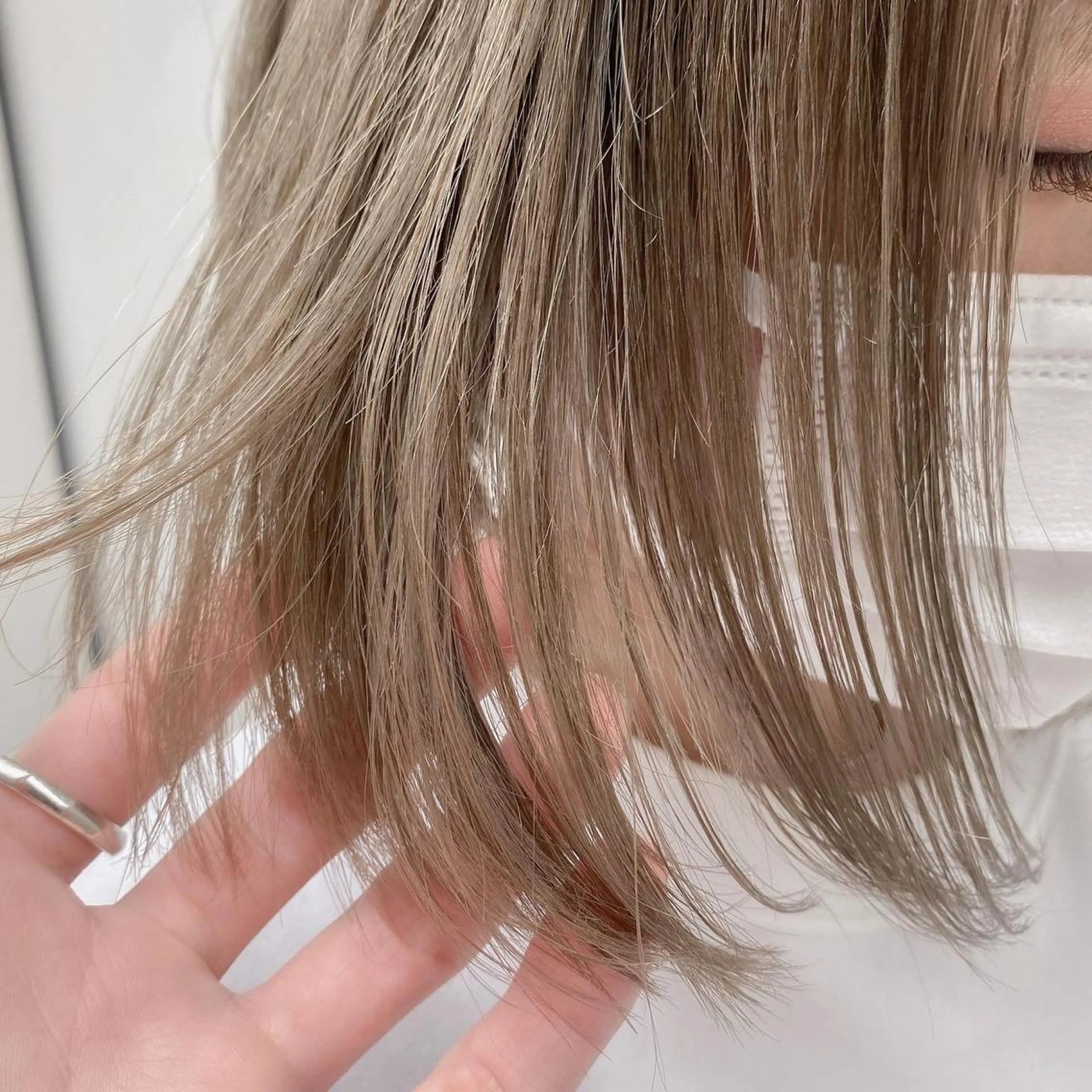 ミディアム カラー SALOWIN表参道HOLON所属・土田 啓太のヘアスタイル