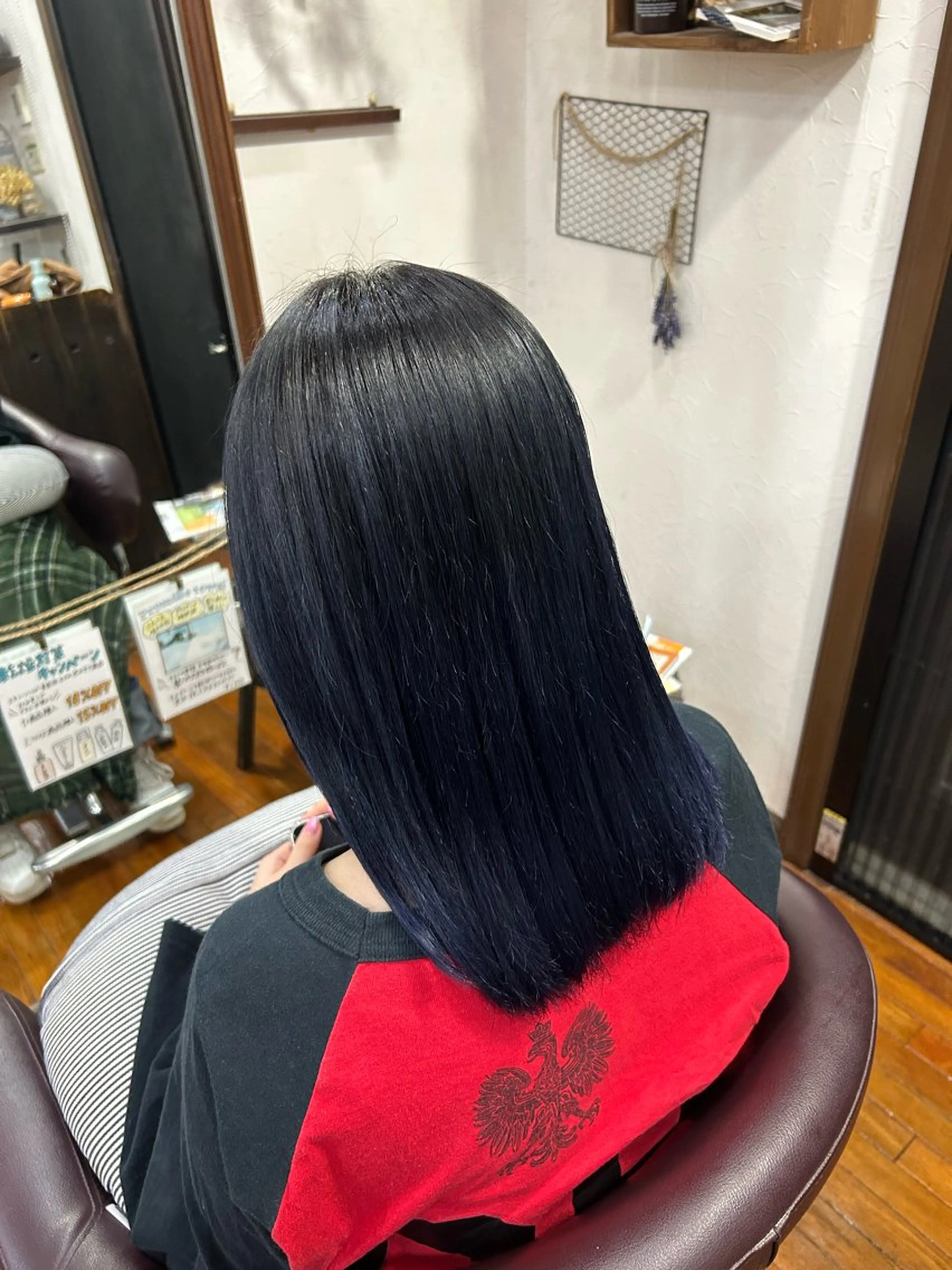 カラー ヘアカラー トリートメント 中島 優のヘアスタイル