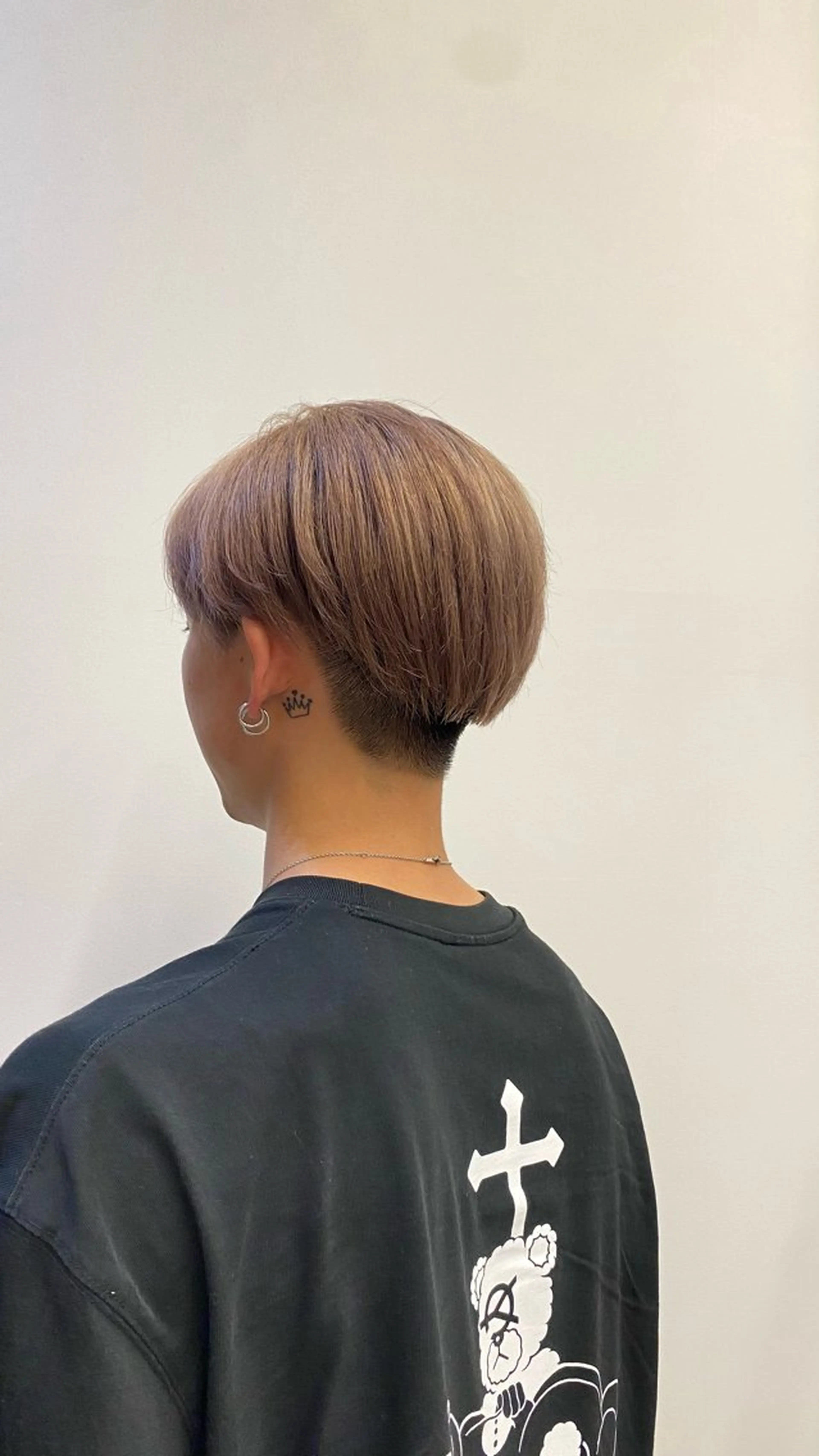 ショート カラー ベージュカラー ブリーチ ラベンダーカラー THREE by the salon所属・戸高菜月/豊橋美容院 /透明感カラーのヘアスタイル