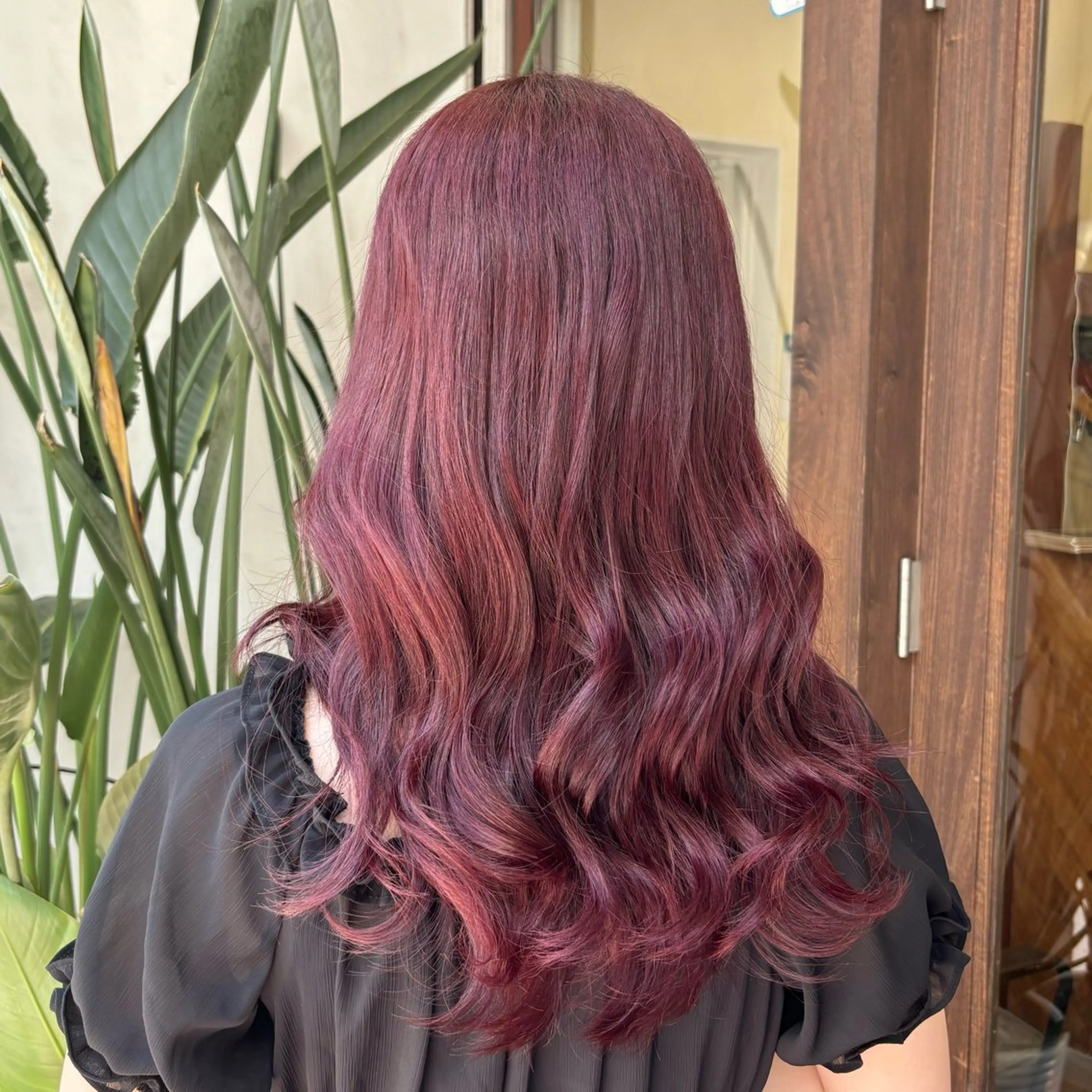 セミロング 寒色デザイン🧊 🫧倉爪歩実のヘアスタイル