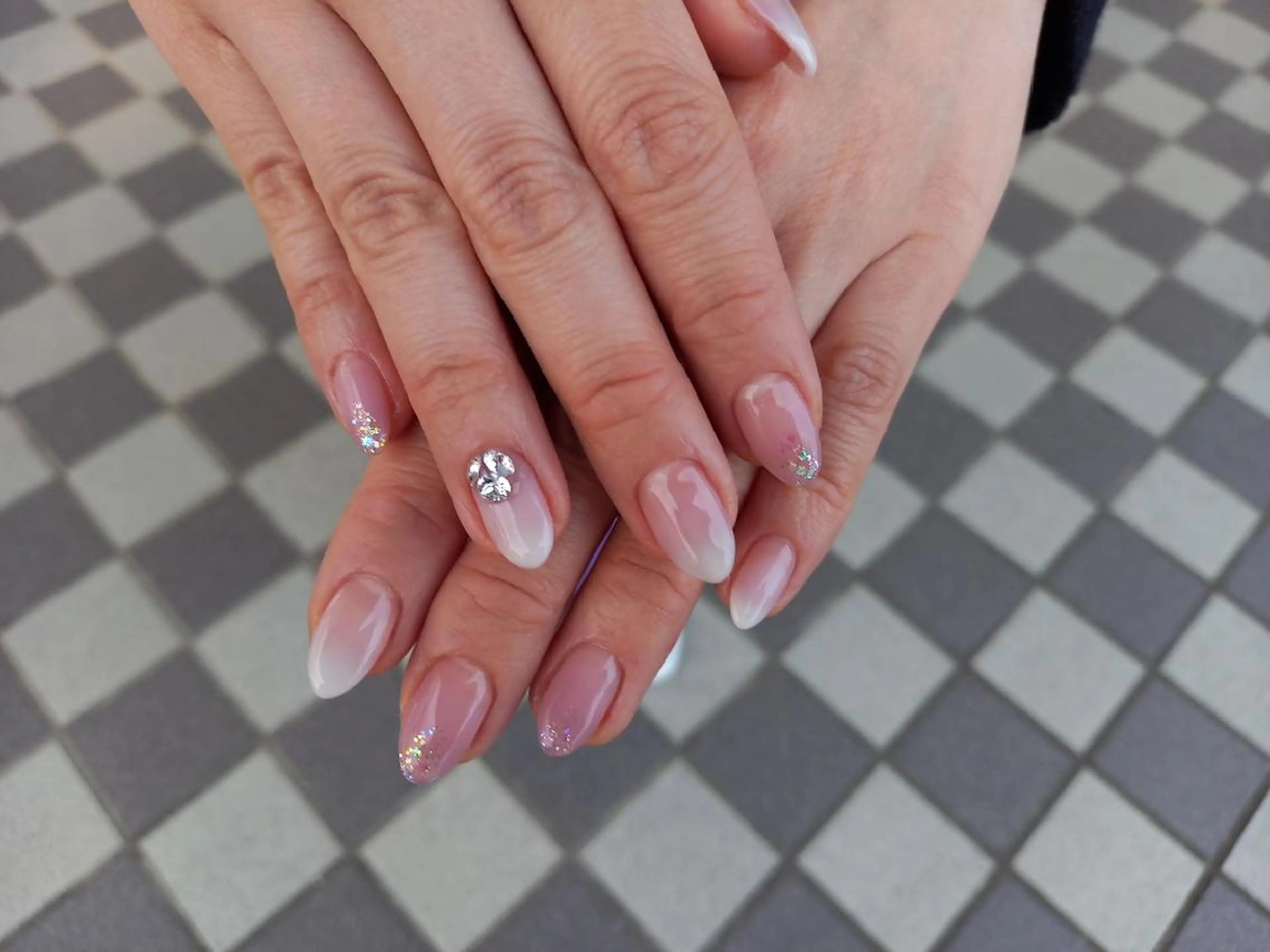 ネイル グラデーション ハンドネイル Progress Nailのヘアスタイル