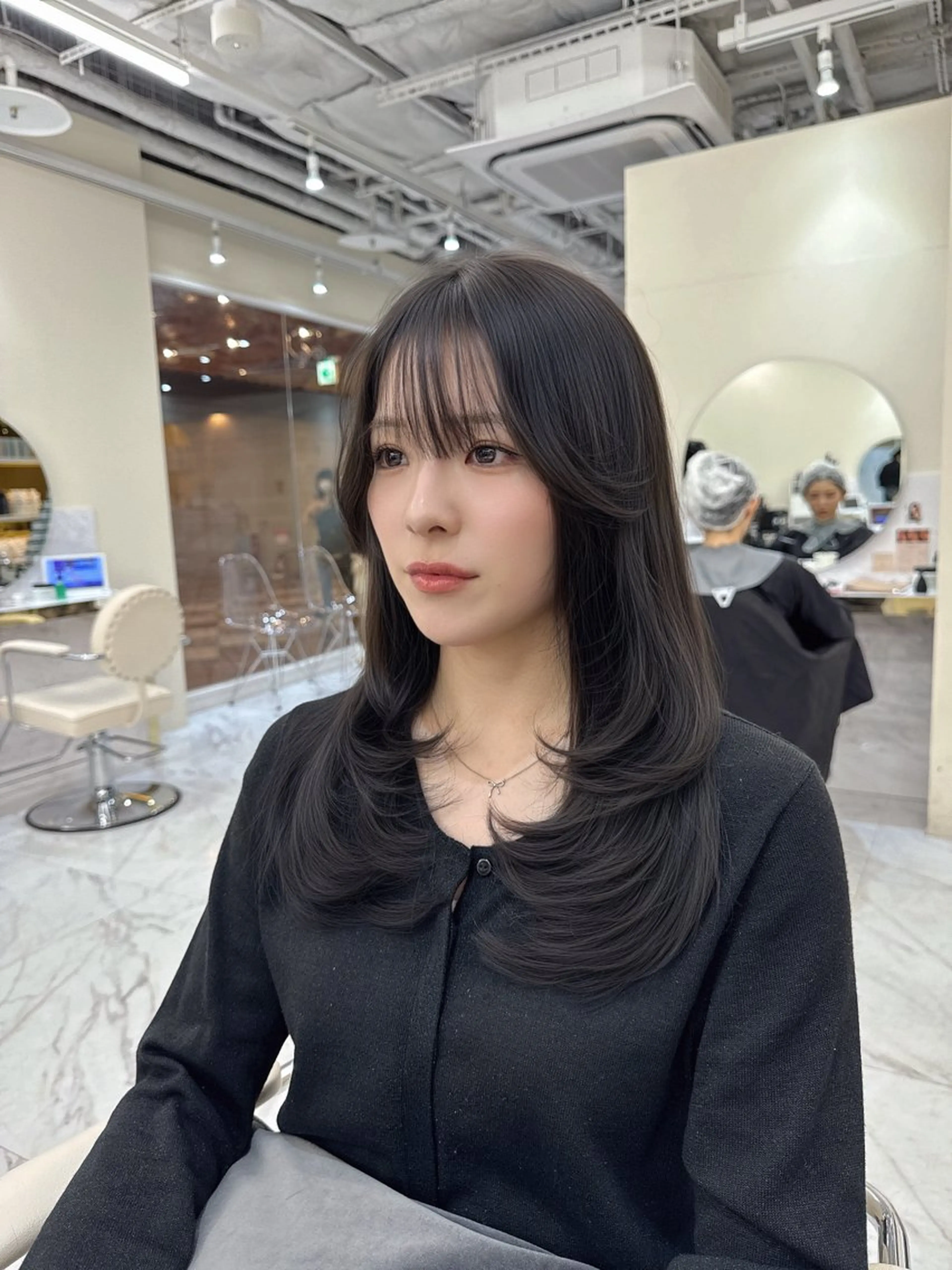 ロング カラー オリーブカラー ヘアカラー トリートメント 透明感カラー/ ナチュラル/toaのヘアスタイル