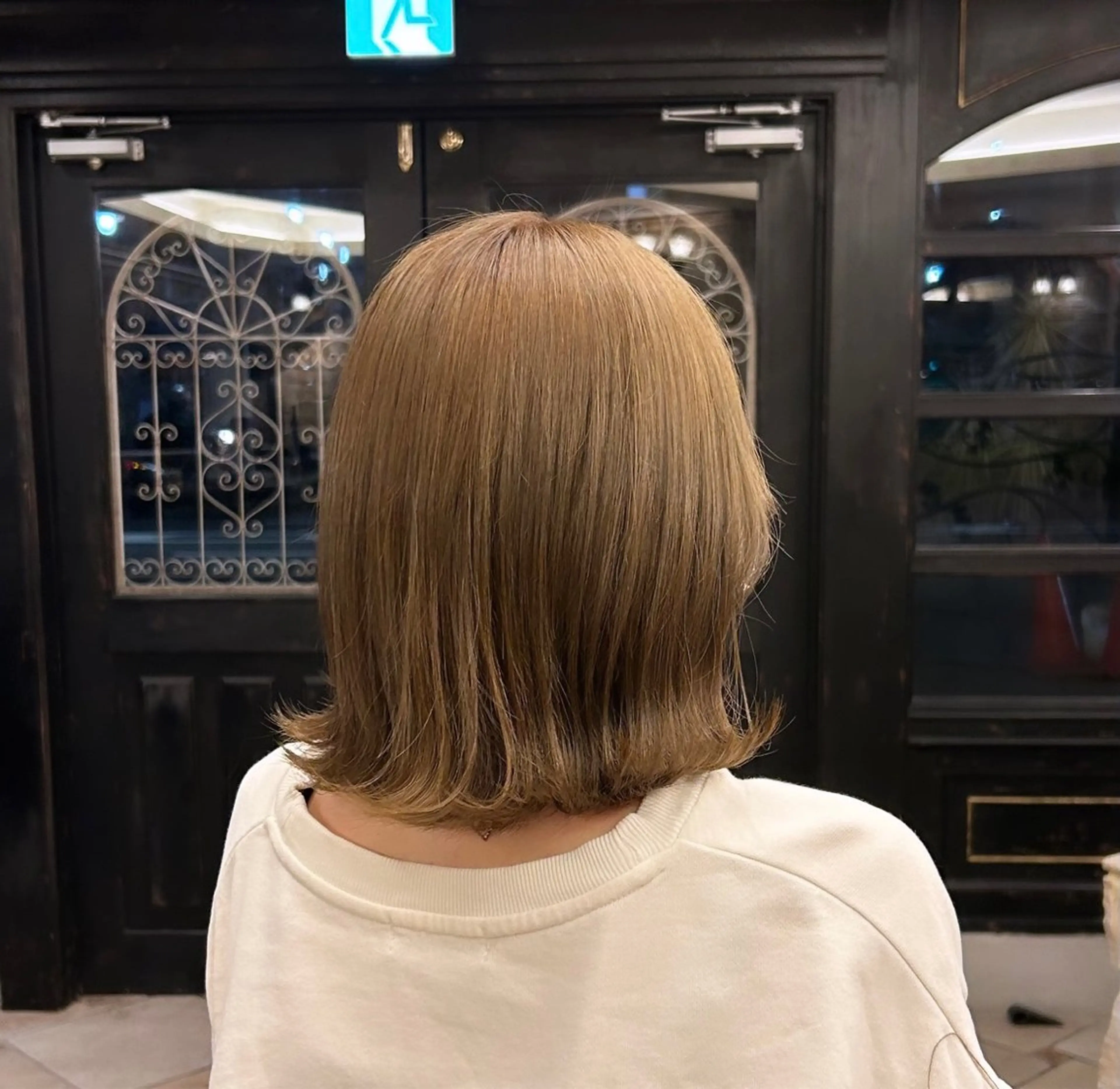 ミディアム カラー Luce 府中【ルーチェ フチュウ】所属・Luce fuchu シミズ アカネのヘアスタイル