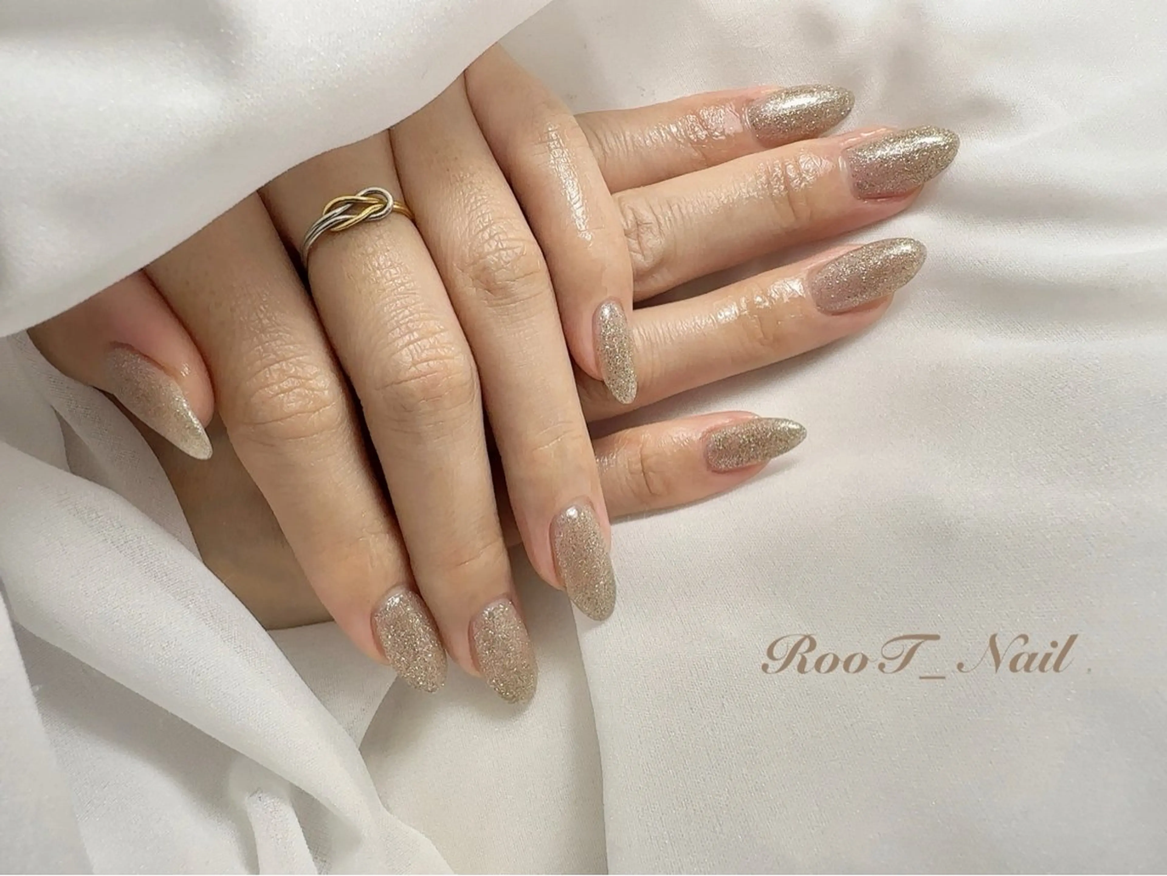 ネイル フラッシュネイル ラメ(グリッター) ハンドネイル RooT Nailのネイルデザイン