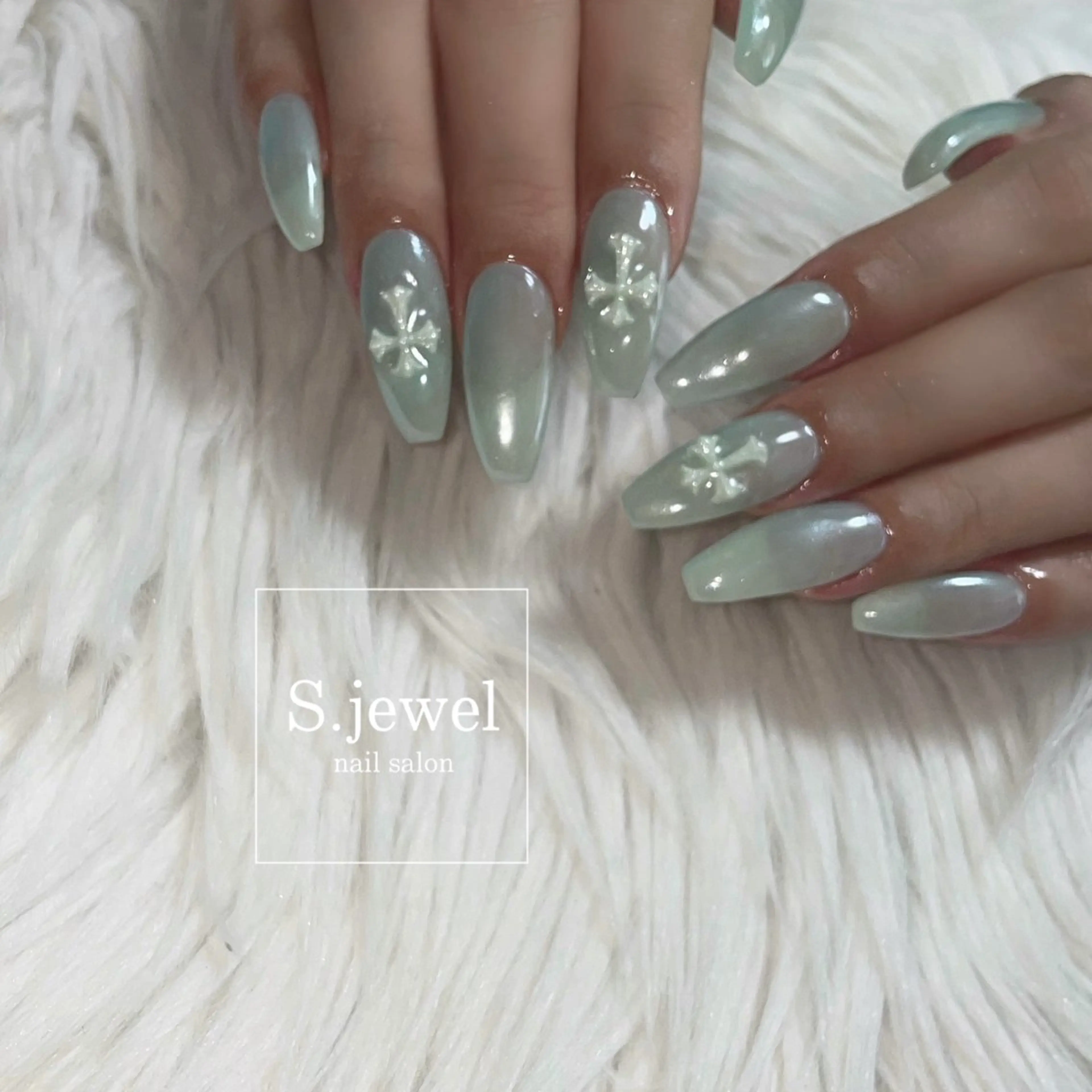 ネイル S♡JEWEL所属・S. JEWELのネイルデザイン
