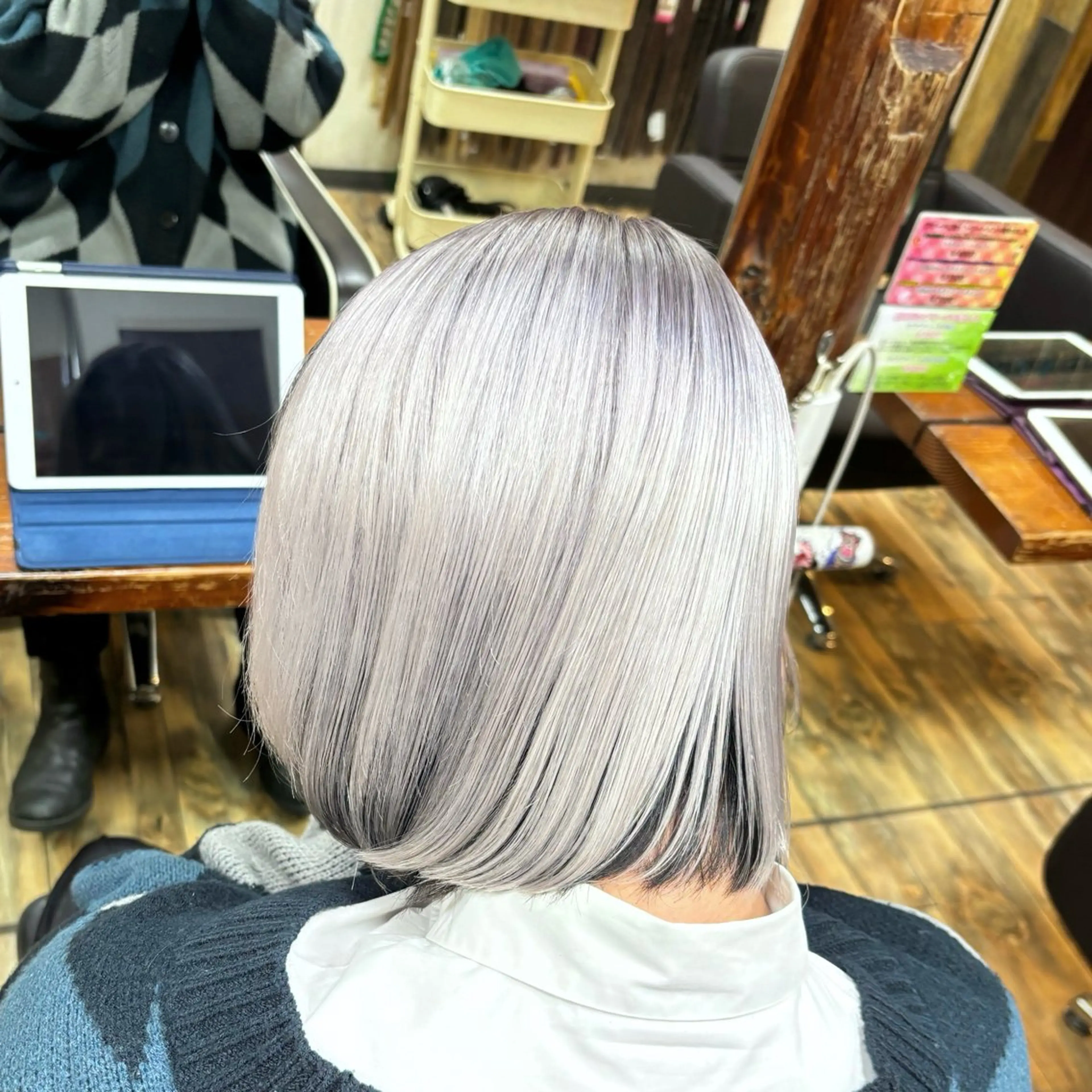 カラー メンズ YELLOW CORN  横浜店所属・もえ こーんのヘアスタイル