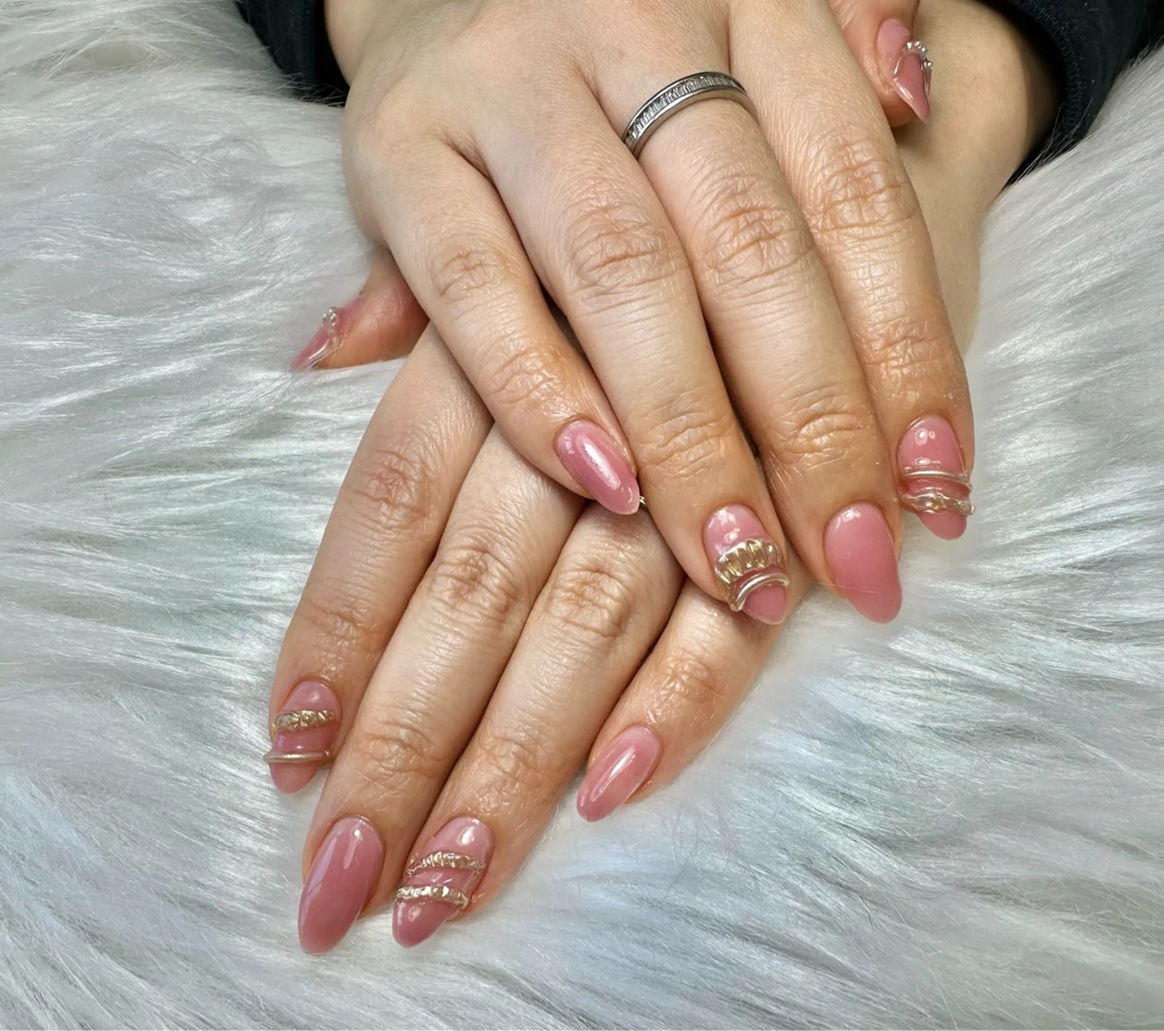 ネイル ハンドネイル フットネイル nailsalon glowのネイルデザイン