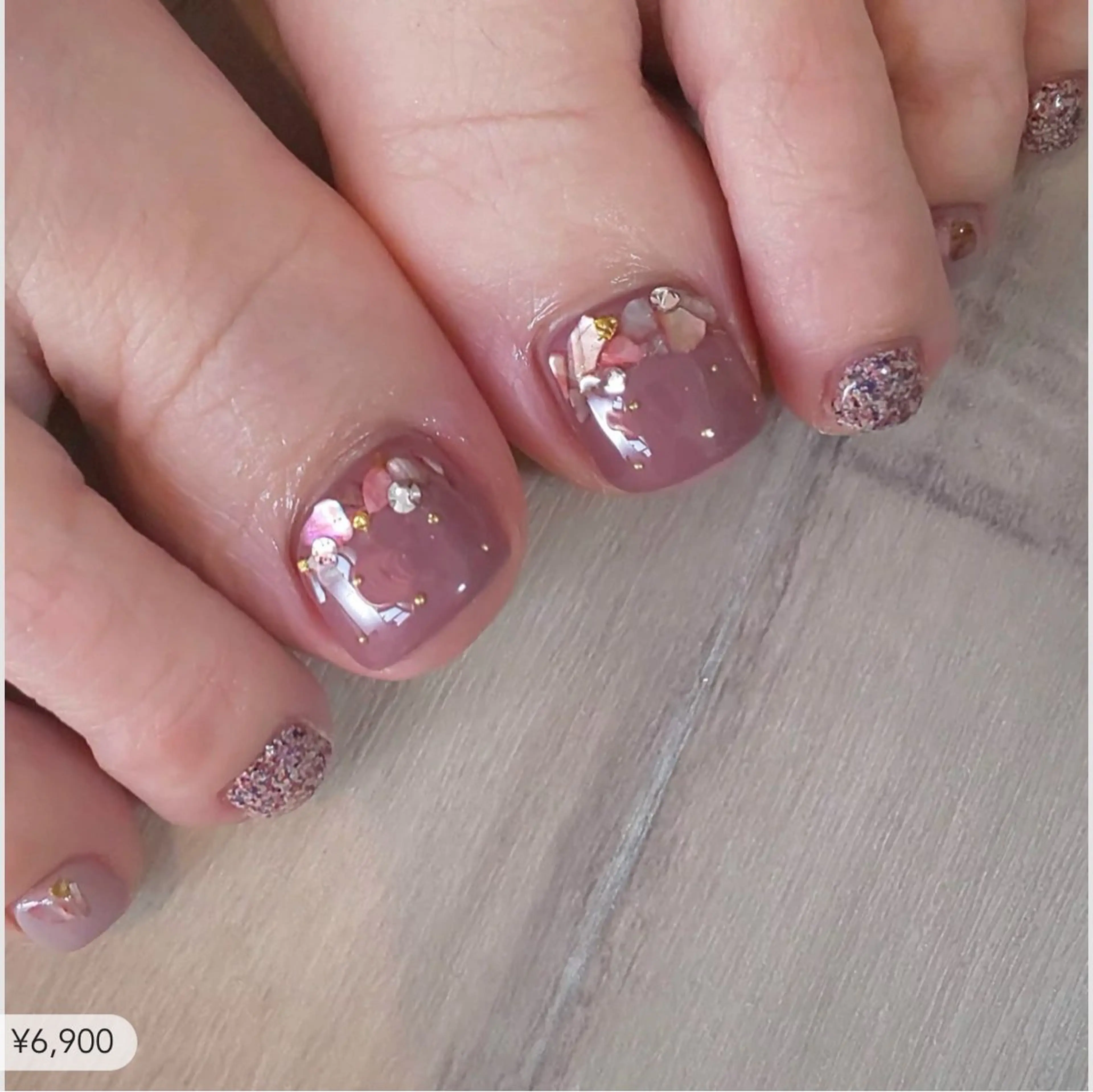 ネイル フットネイル ジェルネイル フットネイル nail daisyのネイルデザイン
