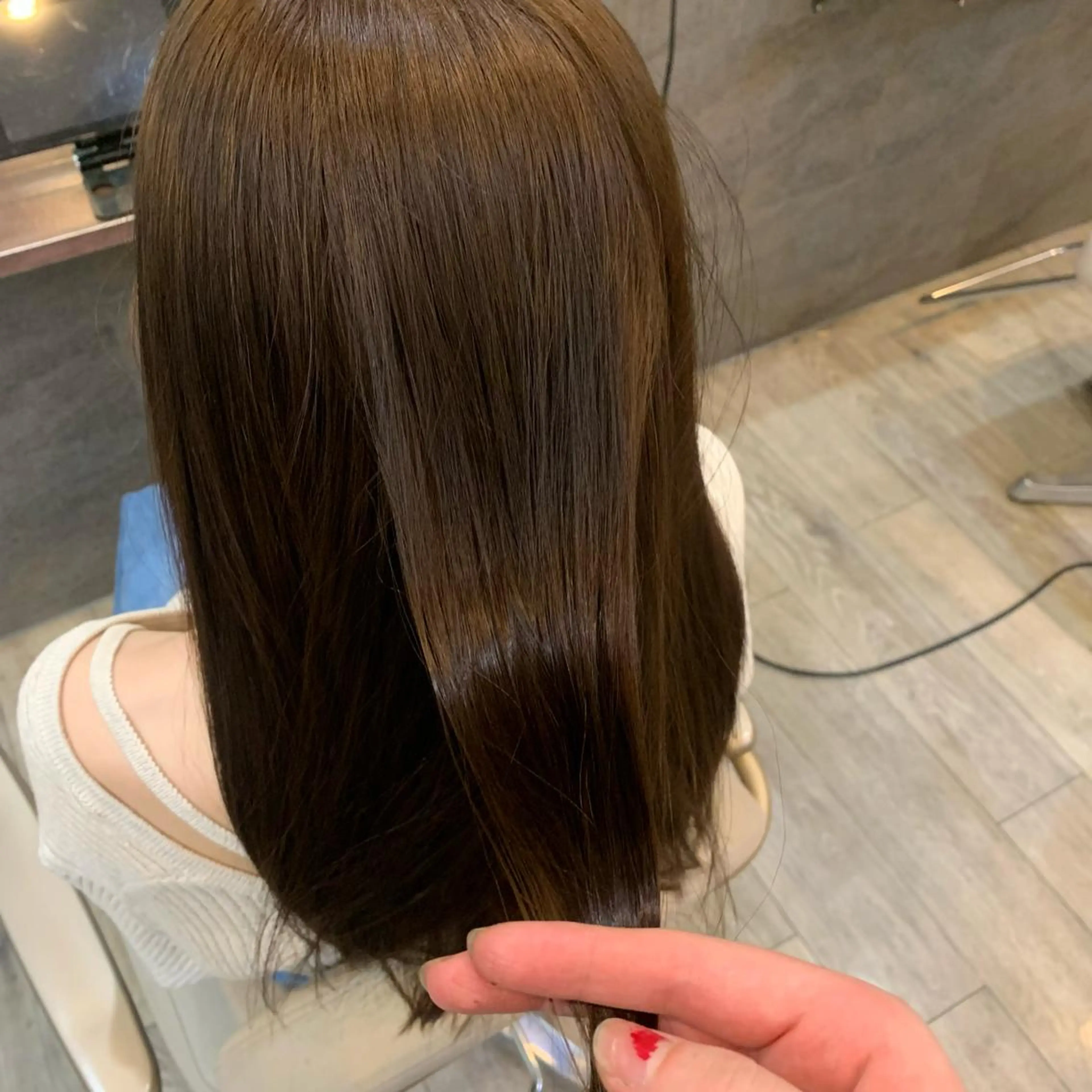 セミロング カラー number天王寺 スタイリストほたるのヘアスタイル