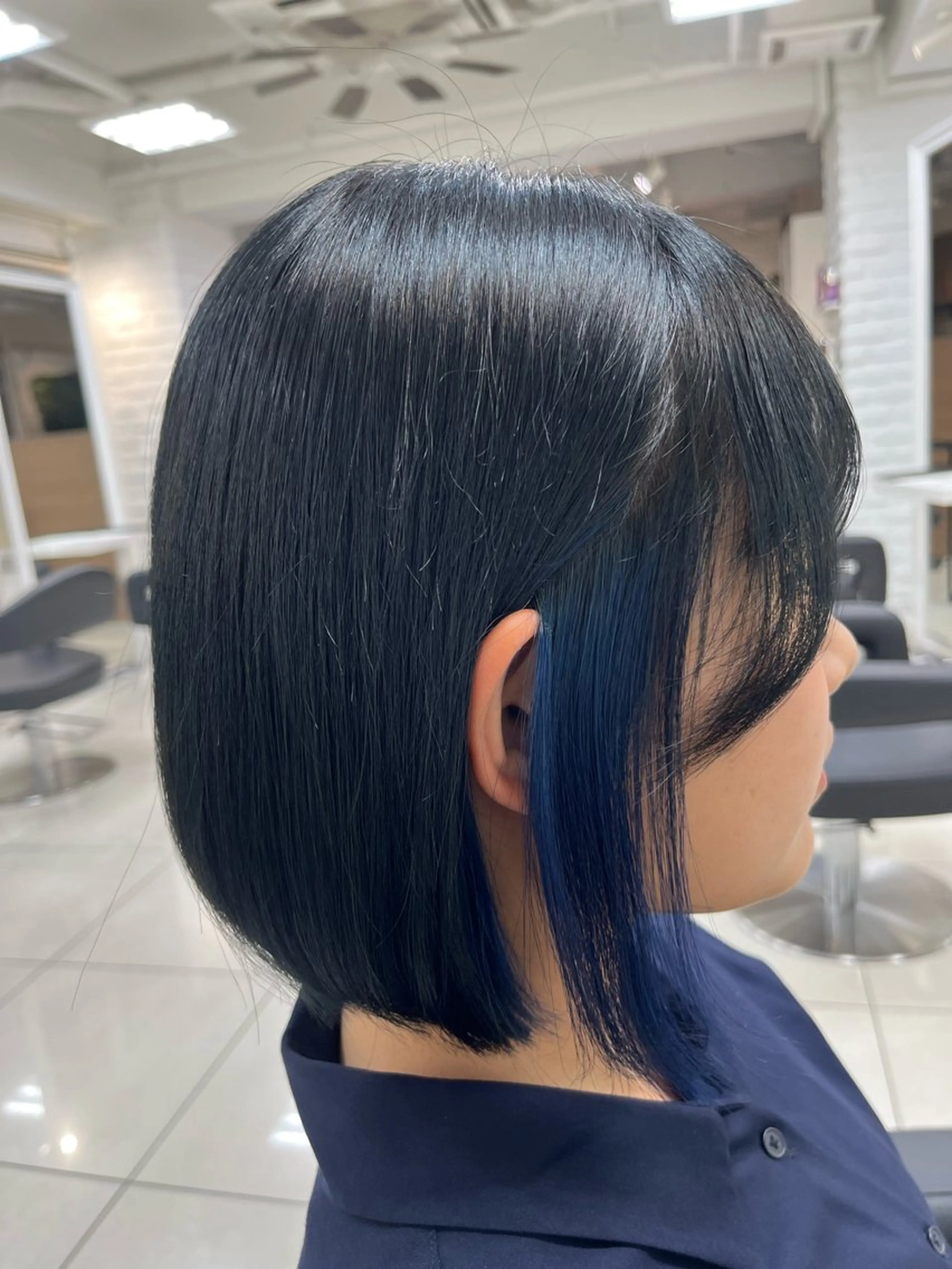 ショート カラー ブリーチ イヤリングカラー カット ヘアカラー トリートメント メンズ縮毛矯正🦊ハ イトーン　RYOKAのヘアスタイル