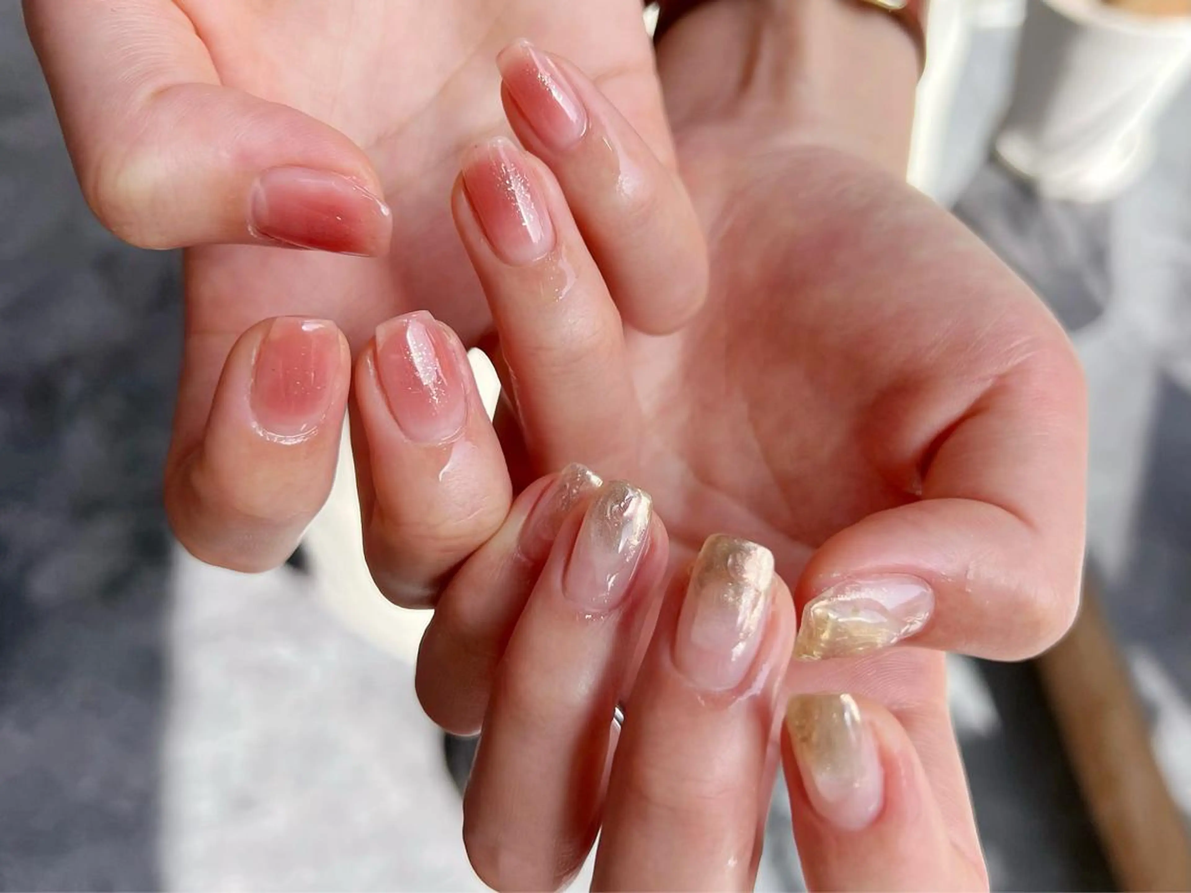 ネイル チークネイル ミラーネイル ピンク ハンドネイル フットネイル GRANDE大須 栄/店長 aki🌙のネイルデザイン