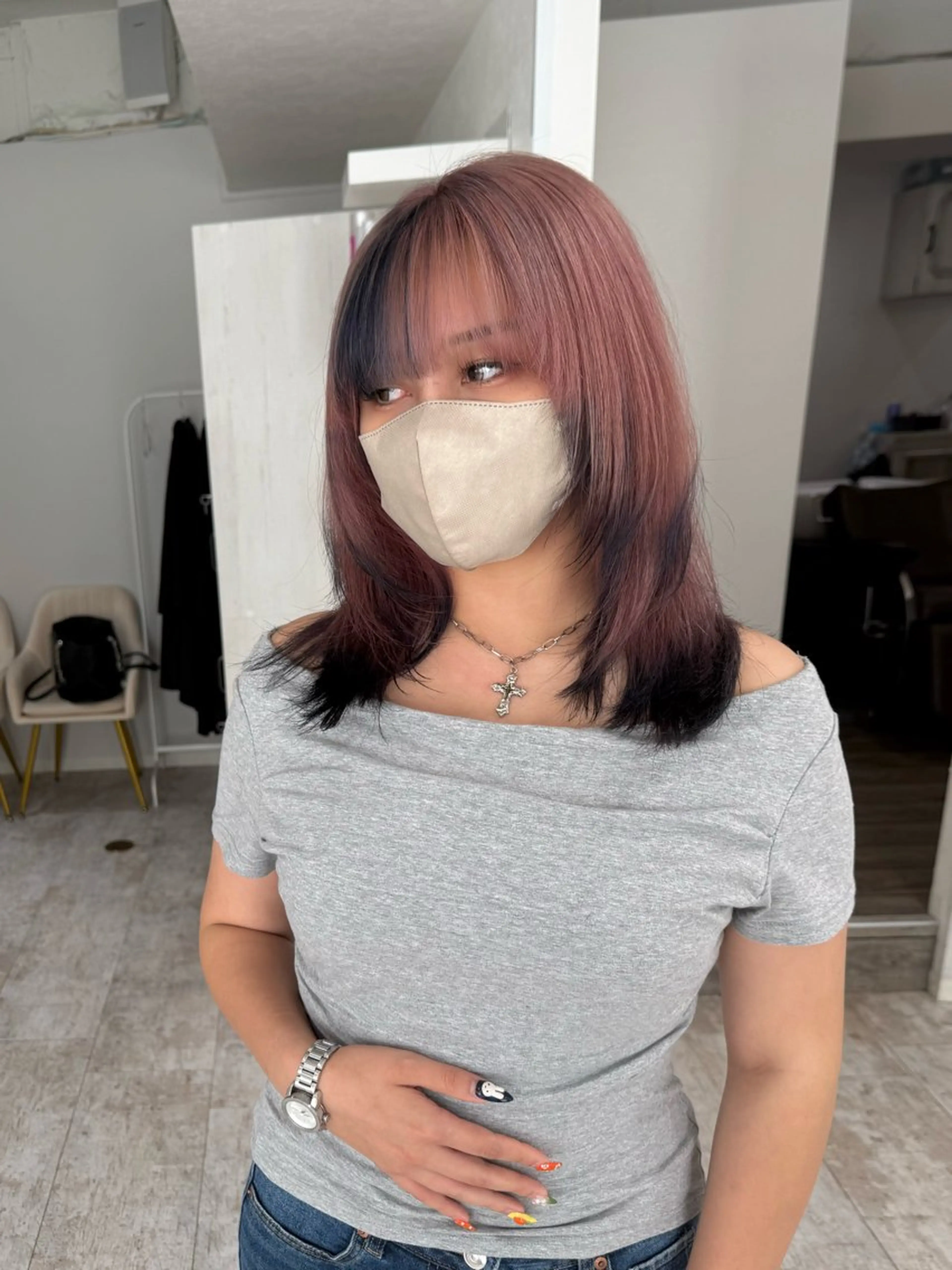 セミロング カラー ヘアカラー ate.心斎橋 RYUKAのヘアスタイル
