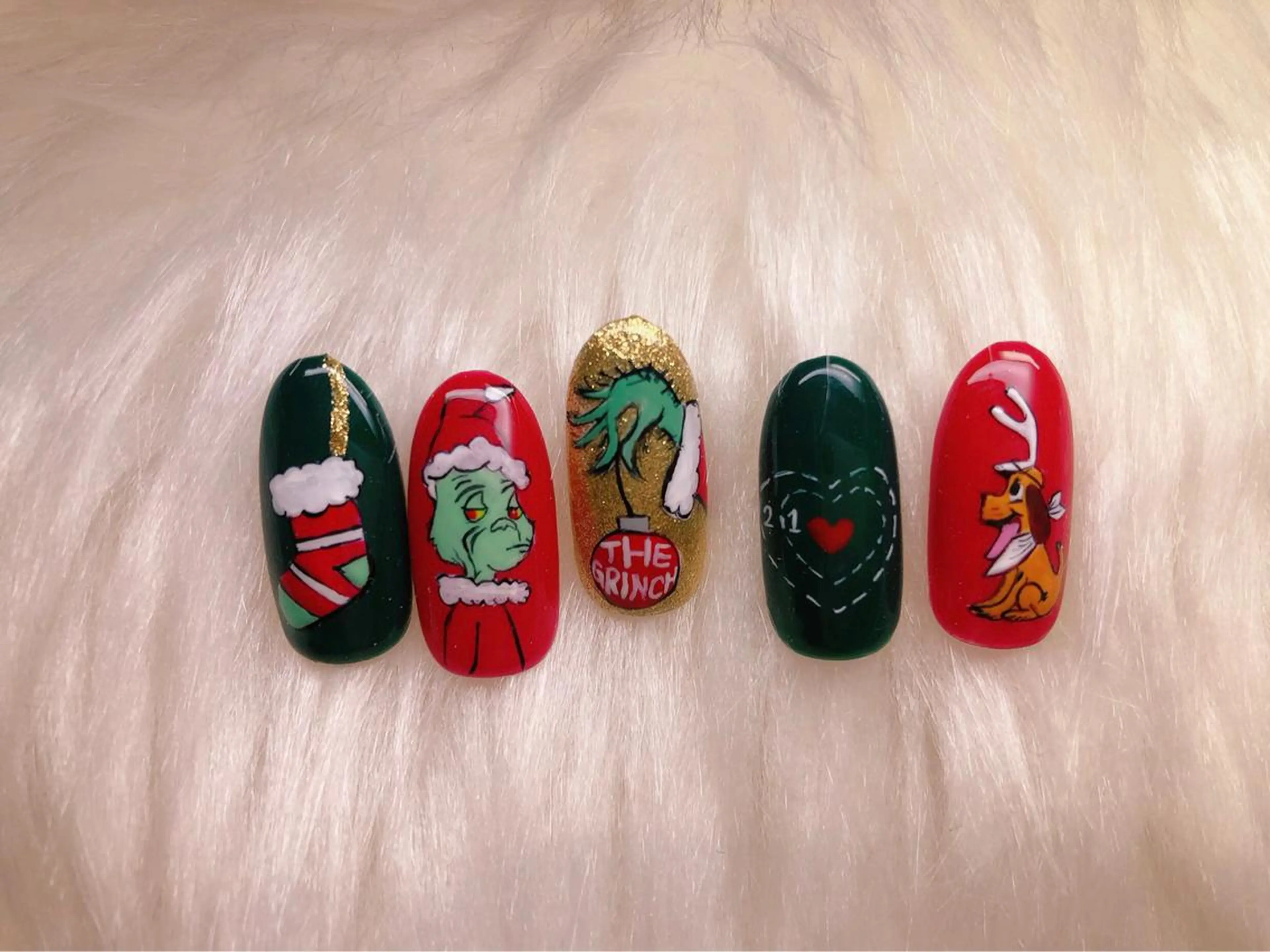 ネイル 持ち込み ハンドネイル ティーエヌ 金山駅東口店のネイルデザイン