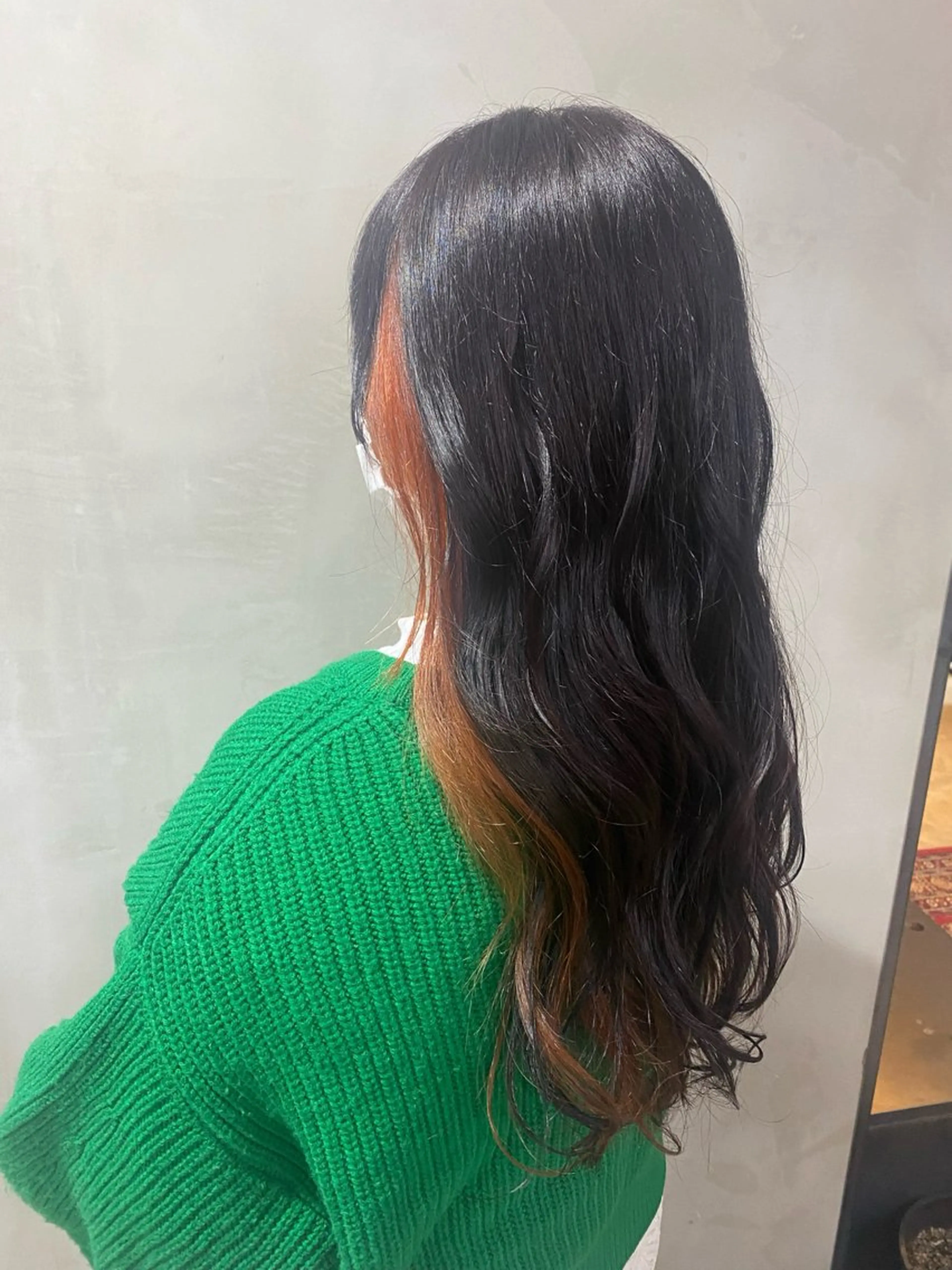 ロング カラー オレンジ カット ヘアカラー Linda Hiro所属・坂下 麻梨奈のヘアスタイル